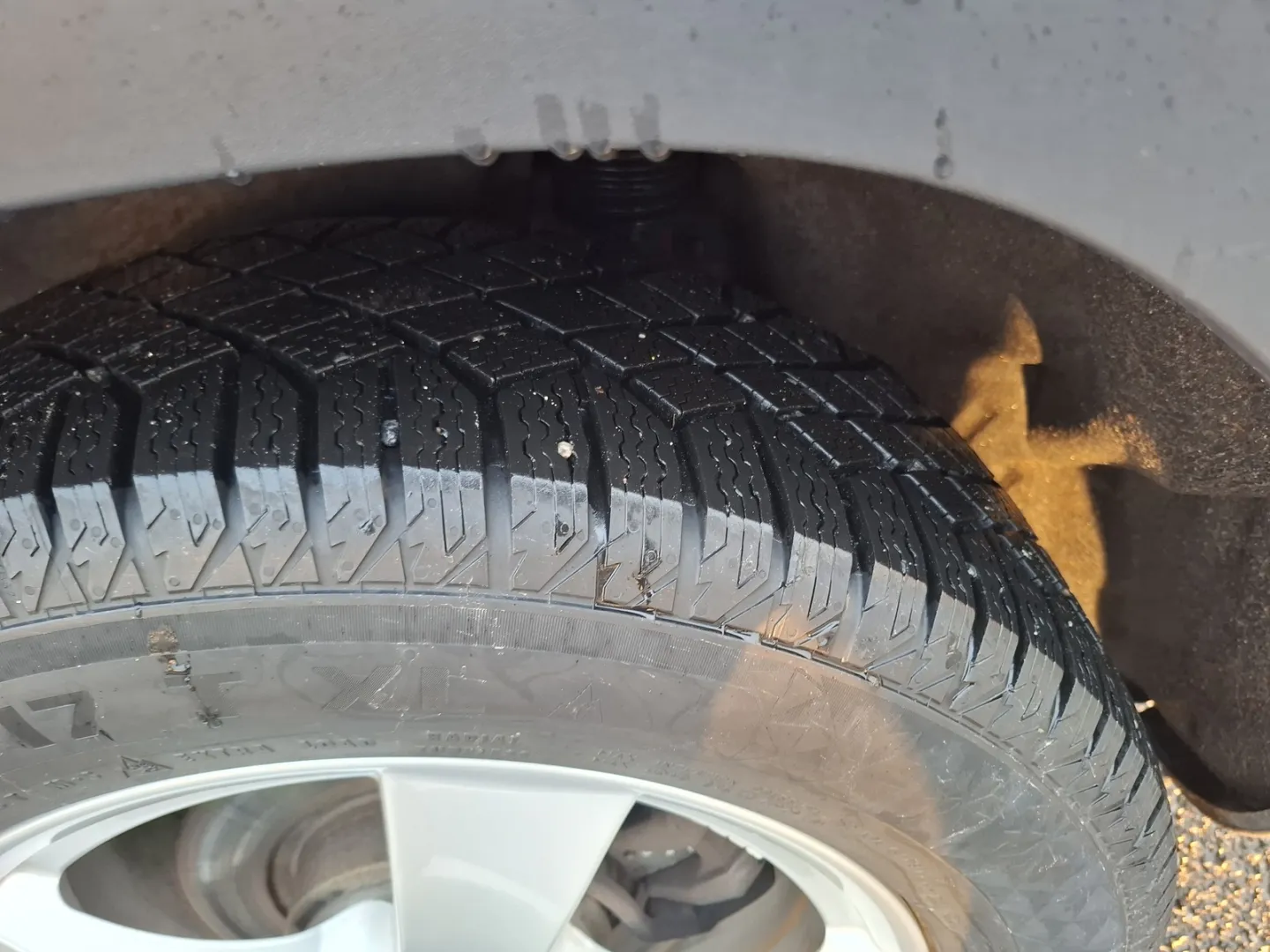 Mercedes-Benz GLB IZB-527 carousel image