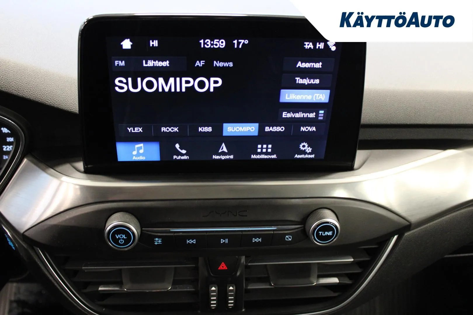 FORD Focus CMR-943 carousel image