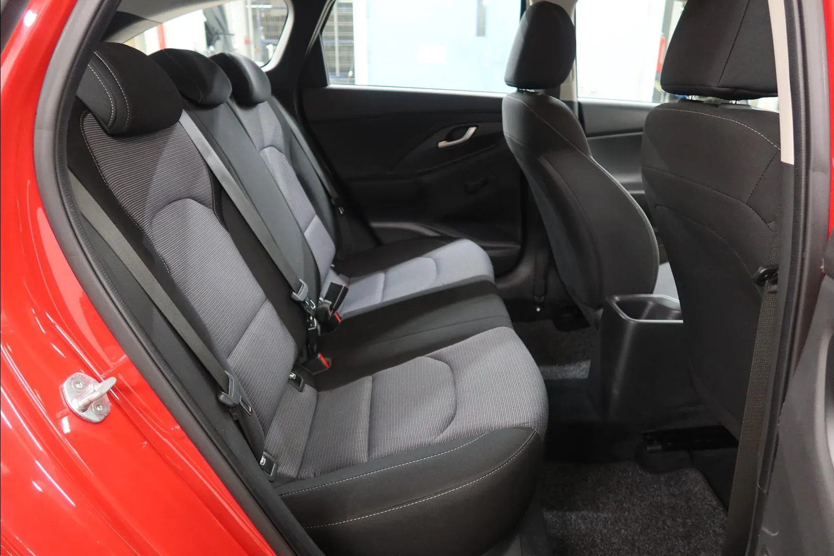 HYUNDAI i30 Wagon MYP-270 carousel image