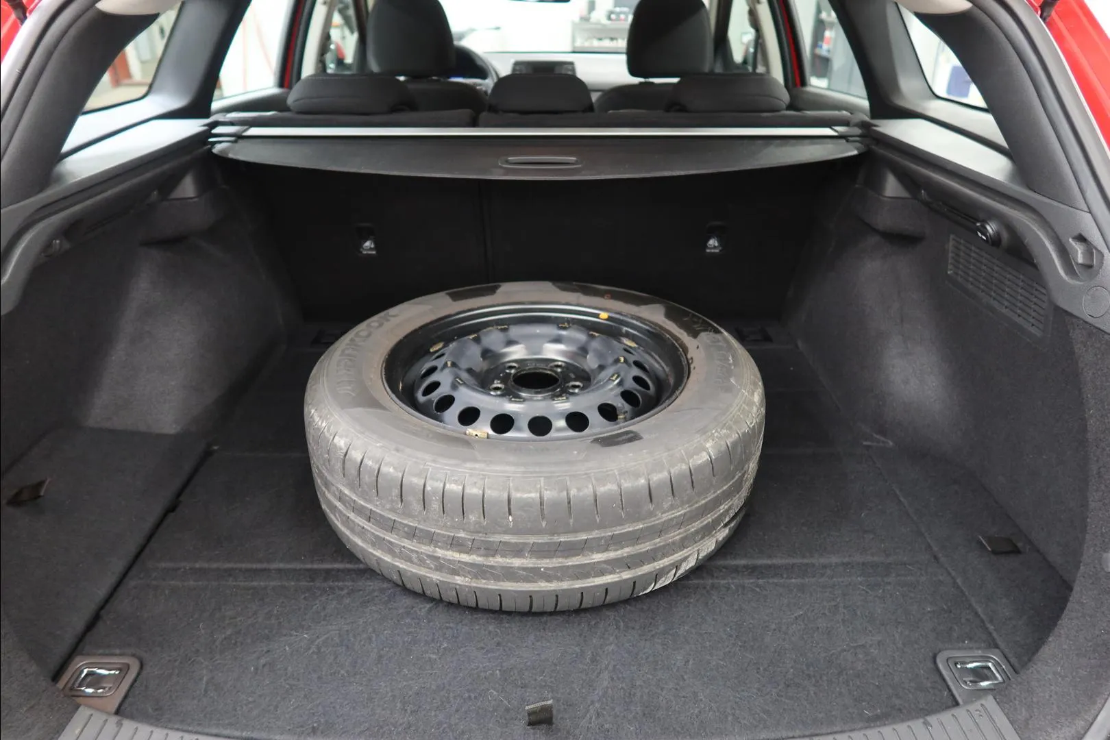 HYUNDAI i30 Wagon MYP-270 carousel image