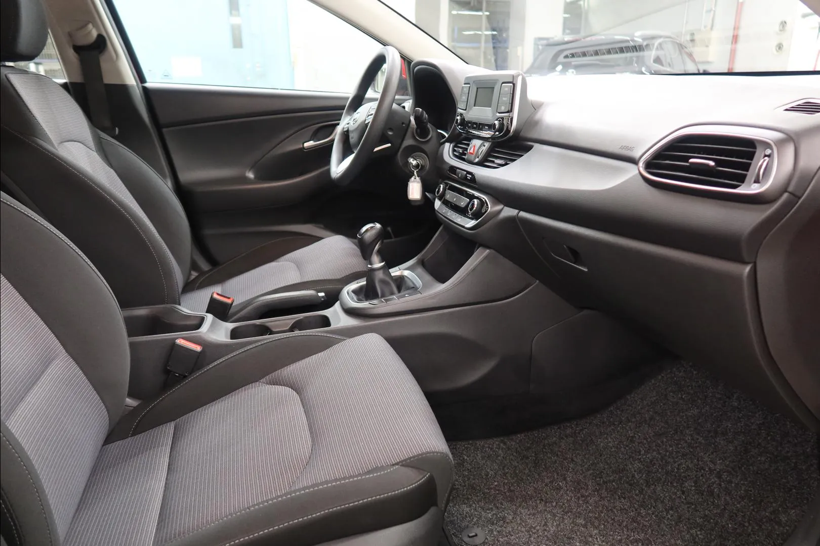 HYUNDAI i30 Wagon MYP-270 carousel image