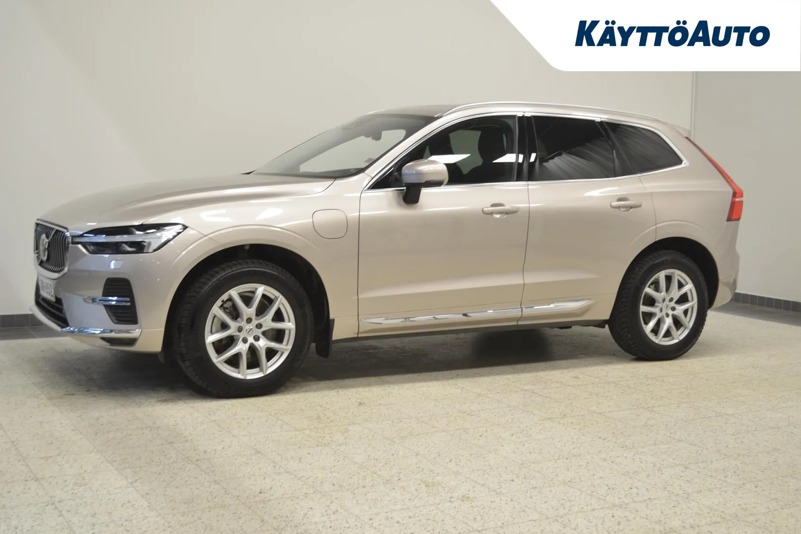 VOLVO XC60 JNH-852 carousel image