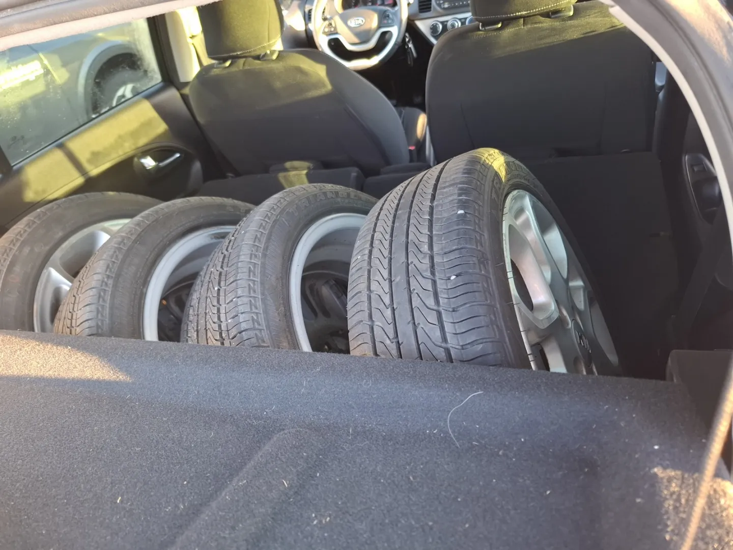 Kia Picanto BPB-794 carousel image