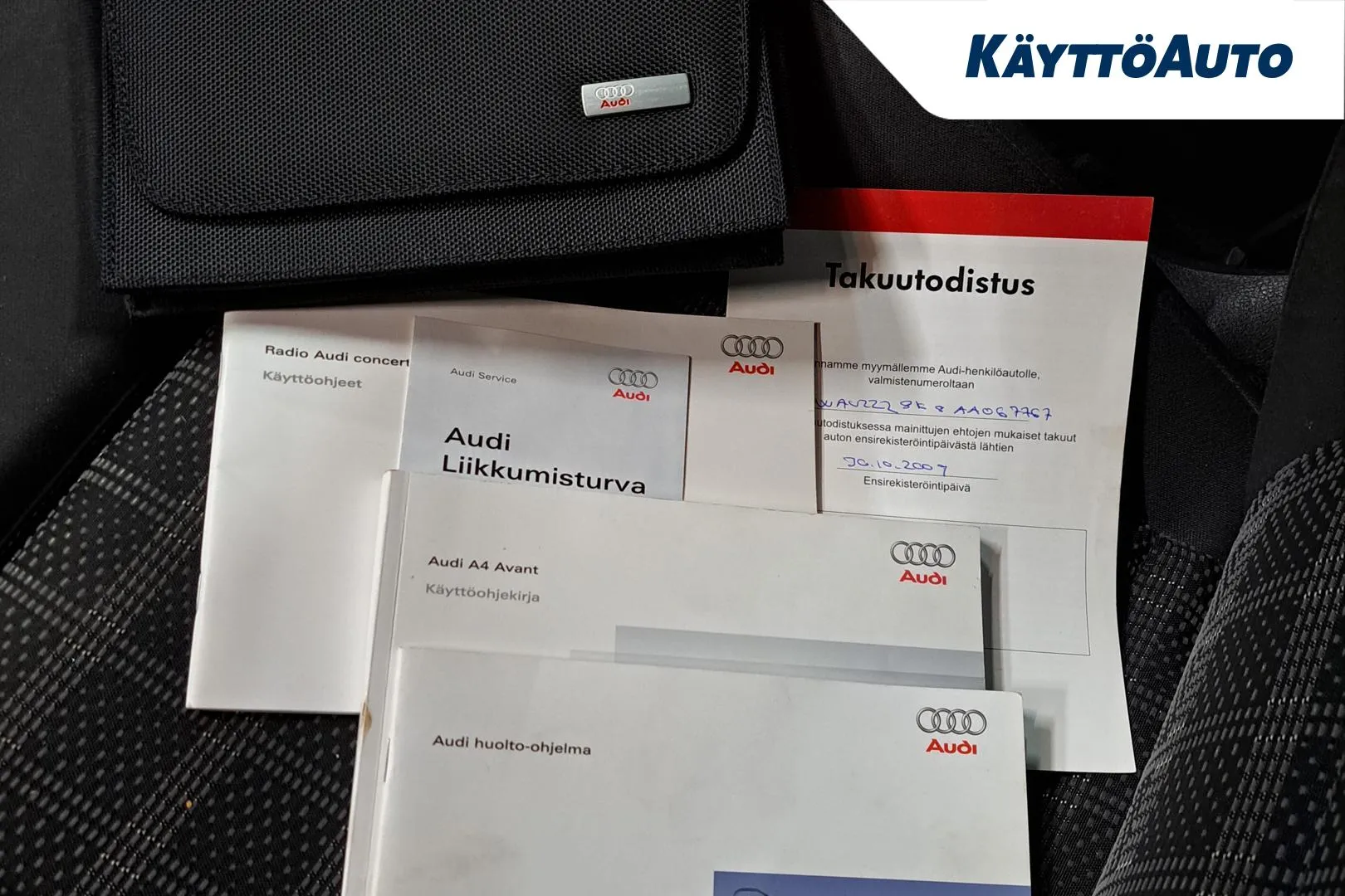 Audi A4 GIX-139 carousel image