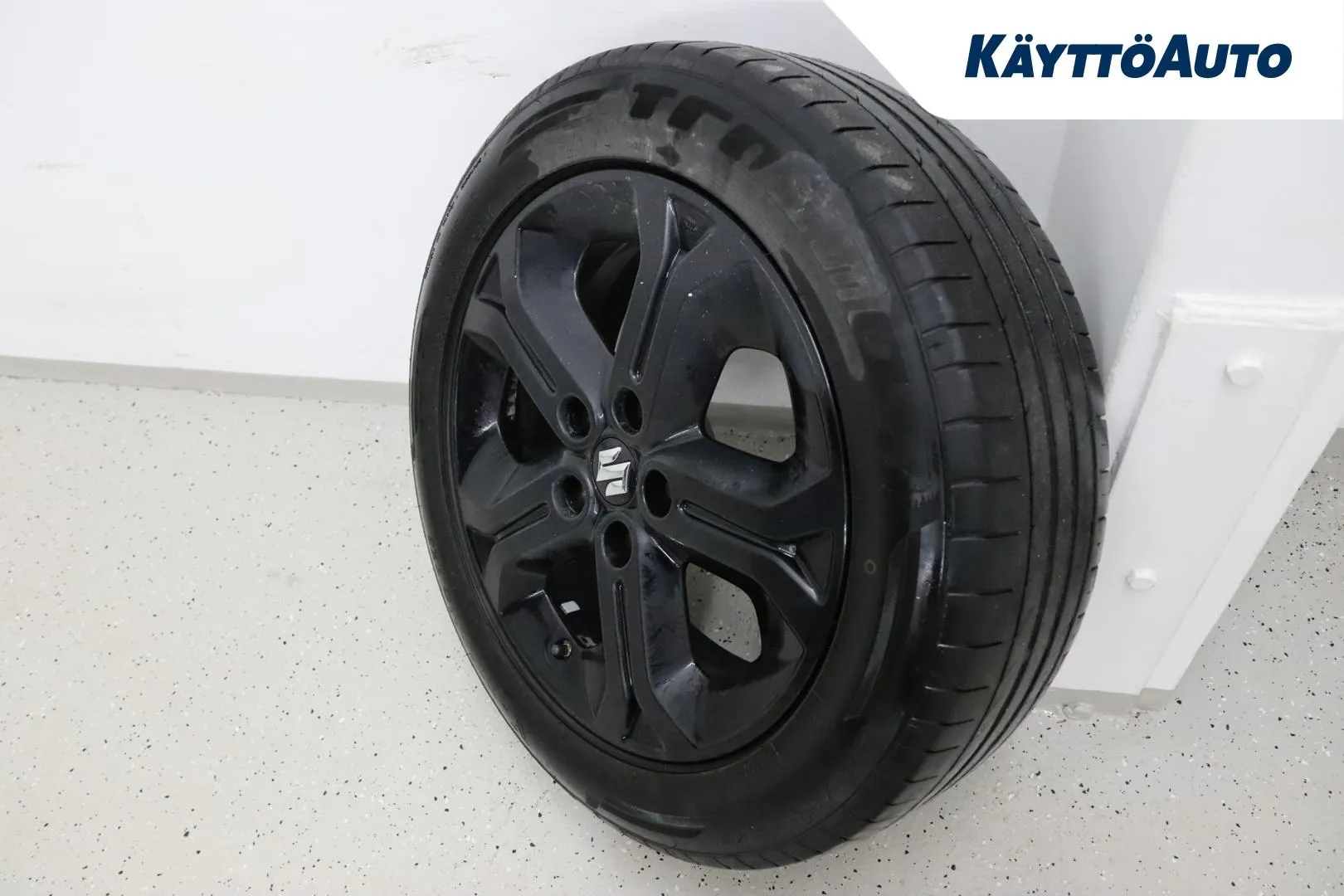 SUZUKI Vitara ZLN-384 carousel image