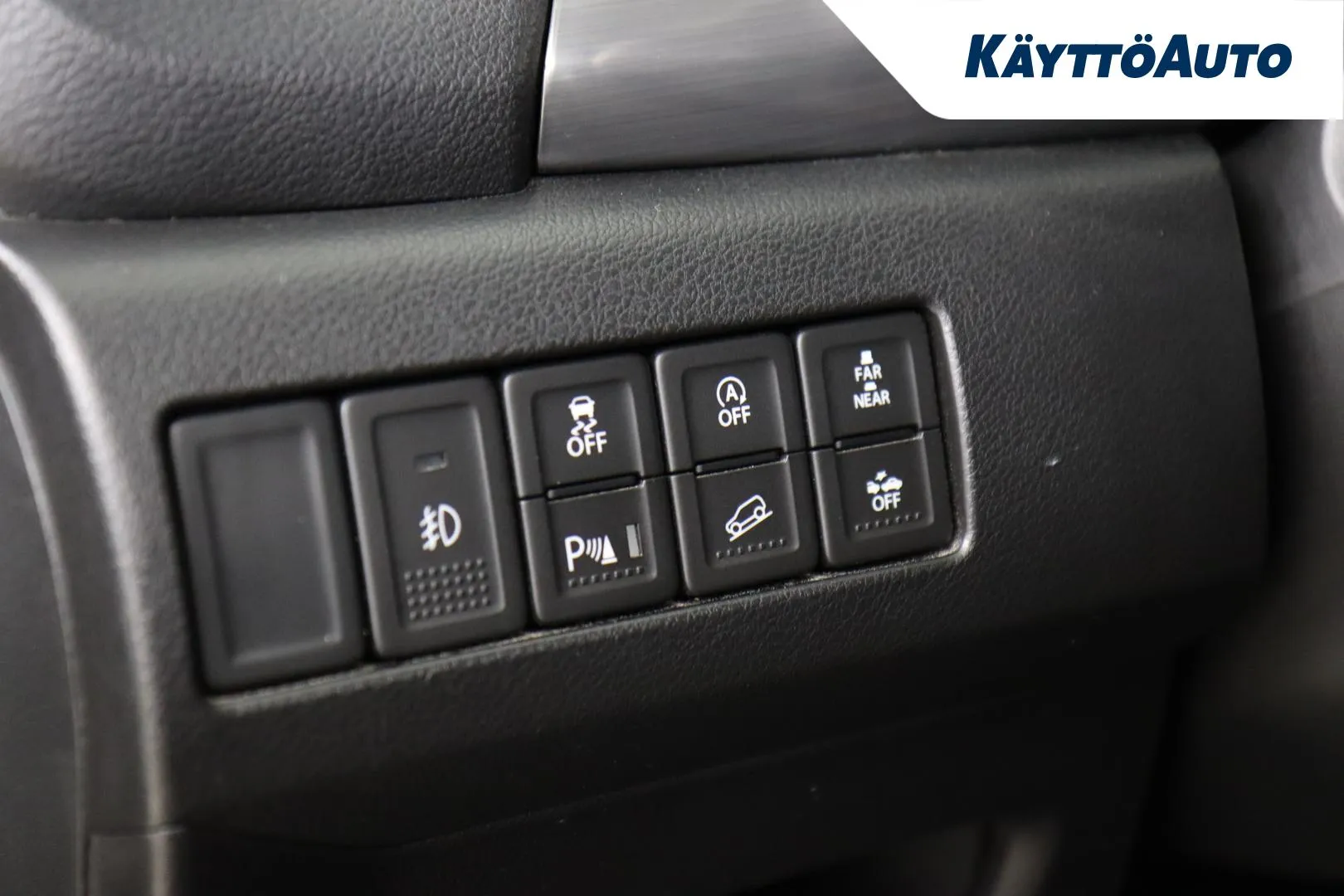 Suzuki Vitara ZLN-384 carousel image