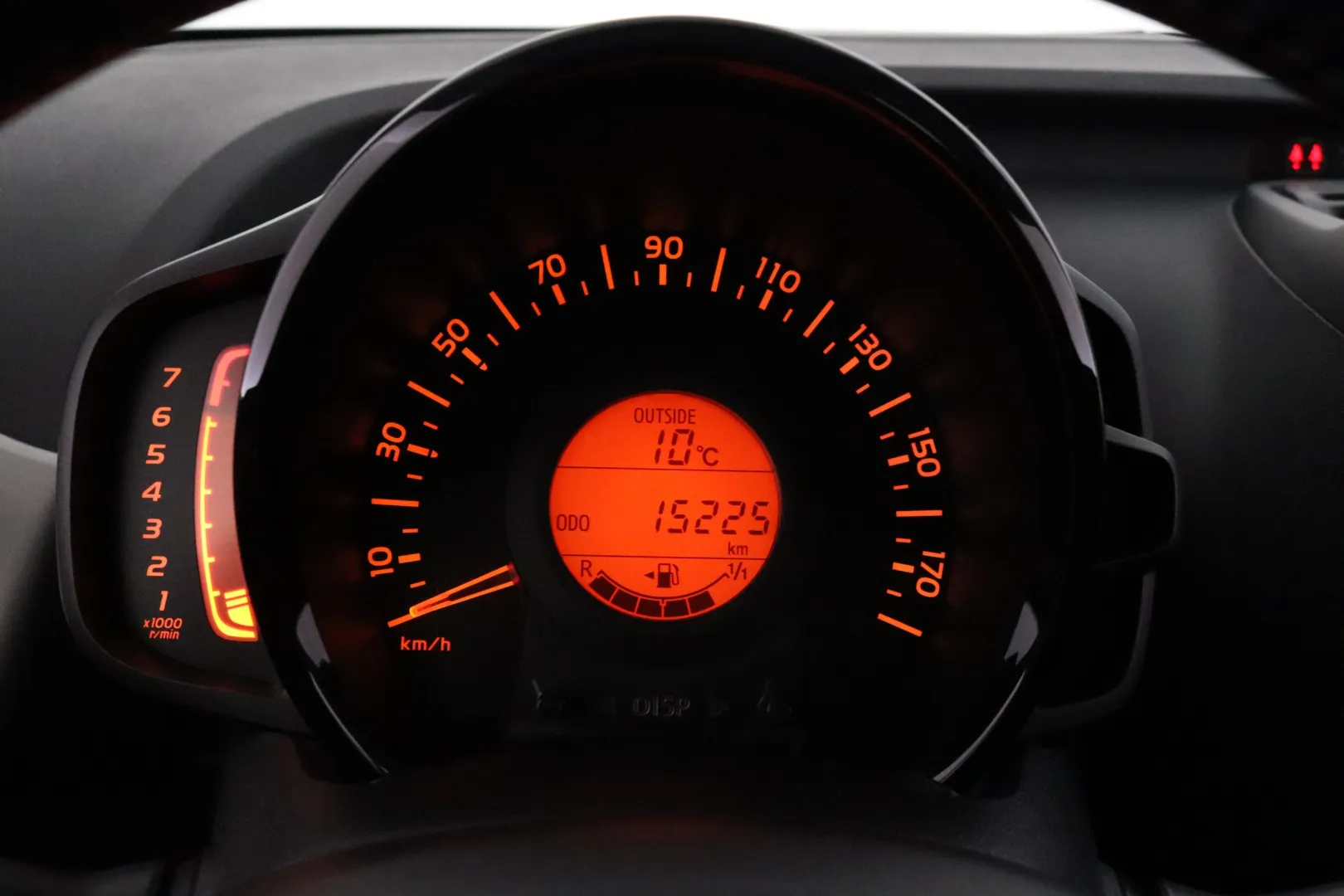 TOYOTA AYGO CKH-671 carousel image