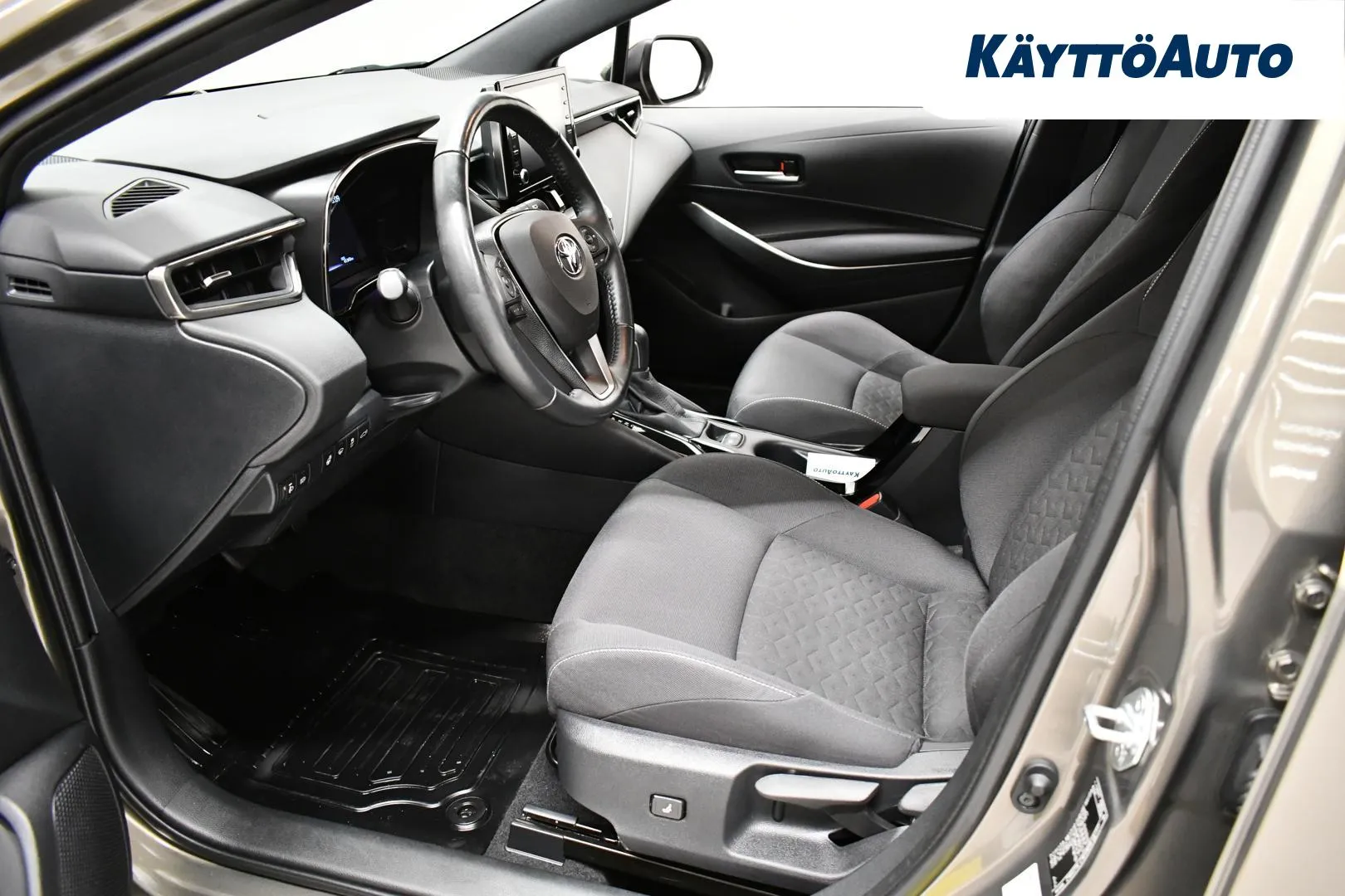 TOYOTA Corolla KUJ-118 carousel image