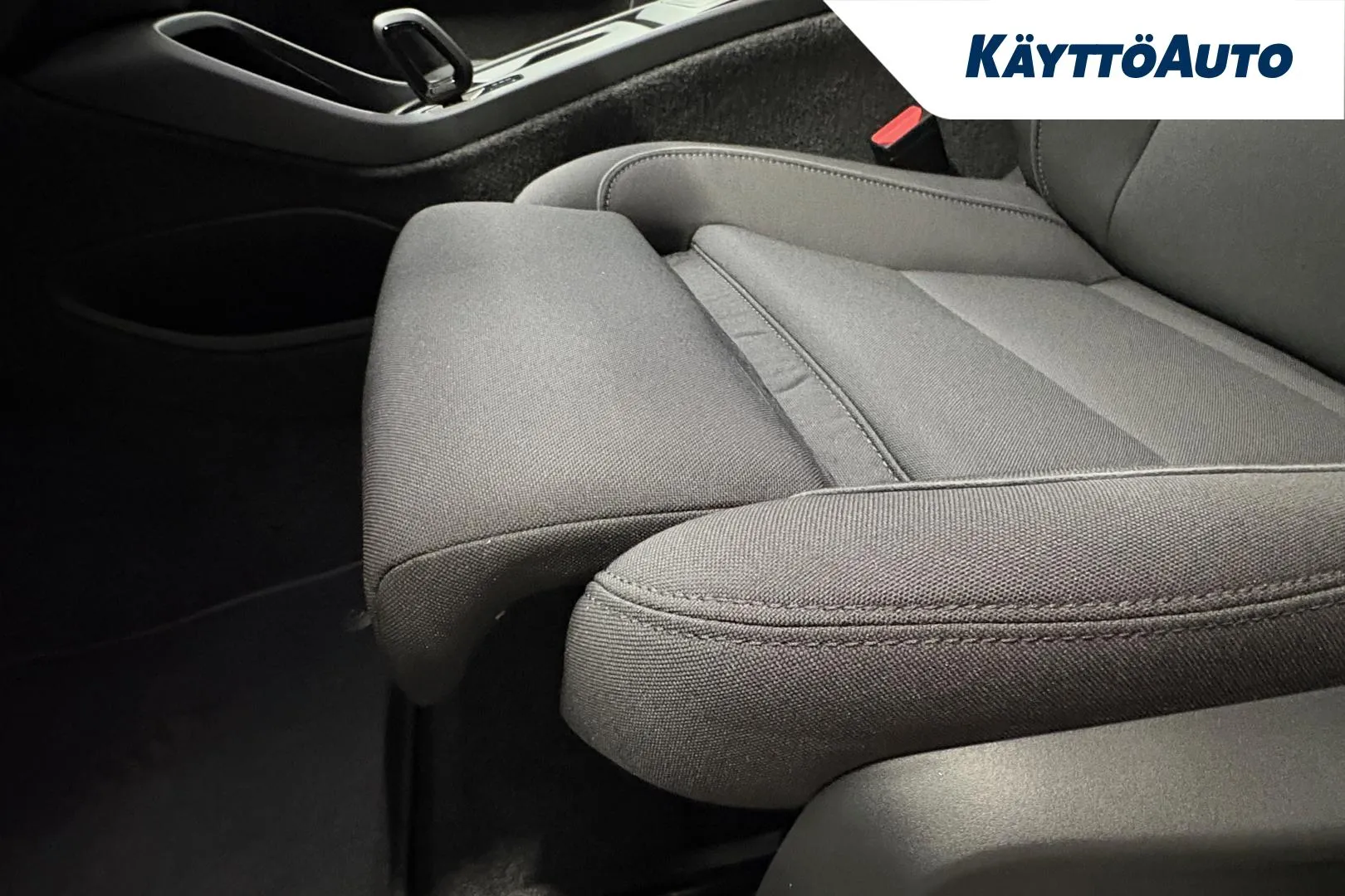 Volvo EC40 ISV-861 carousel image