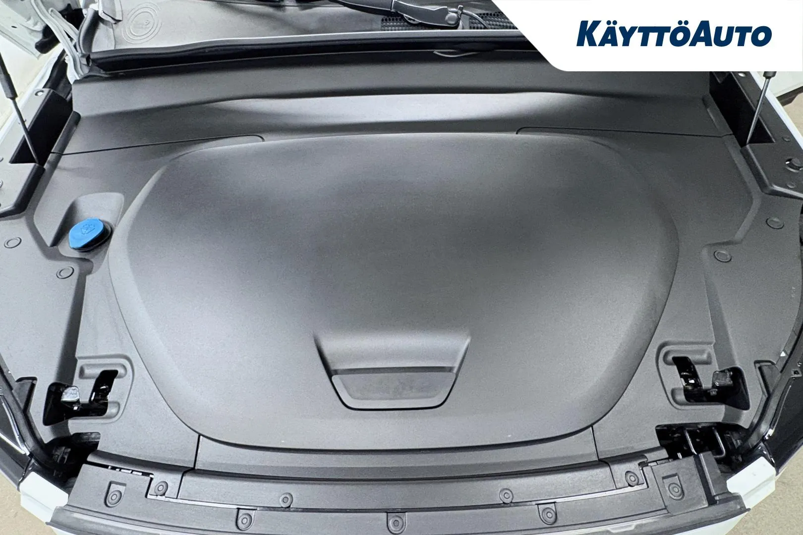 VOLVO EC40 ISV-860 carousel image