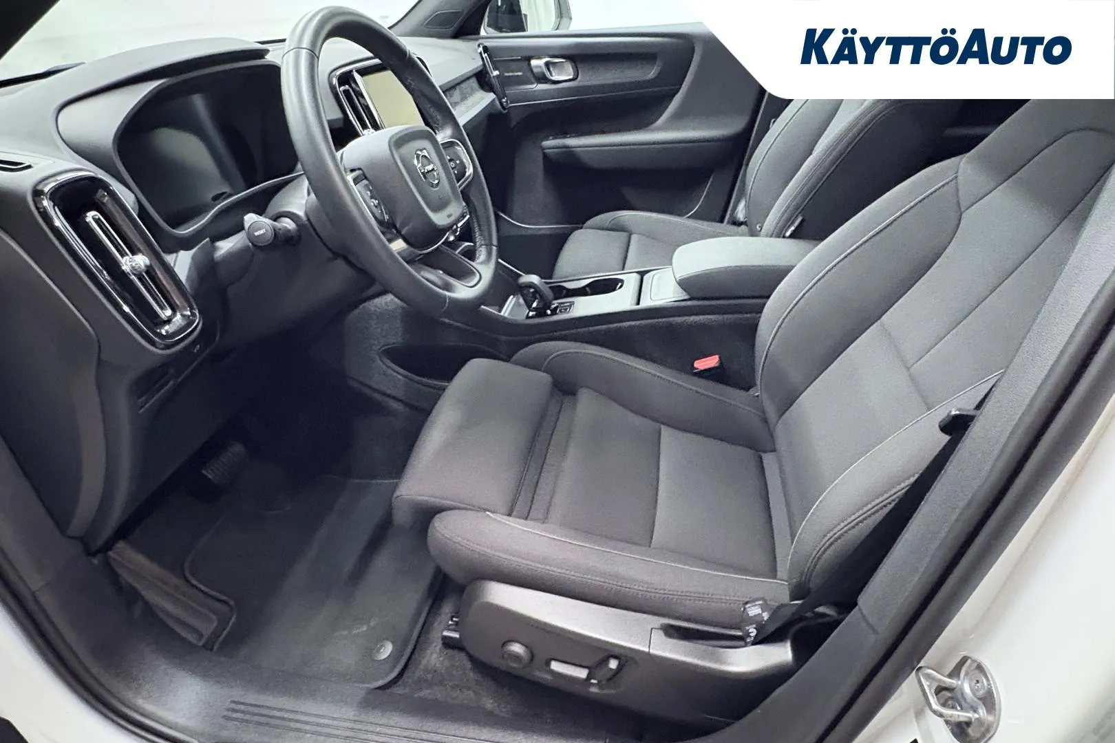 VOLVO EC40 ISV-860 carousel image