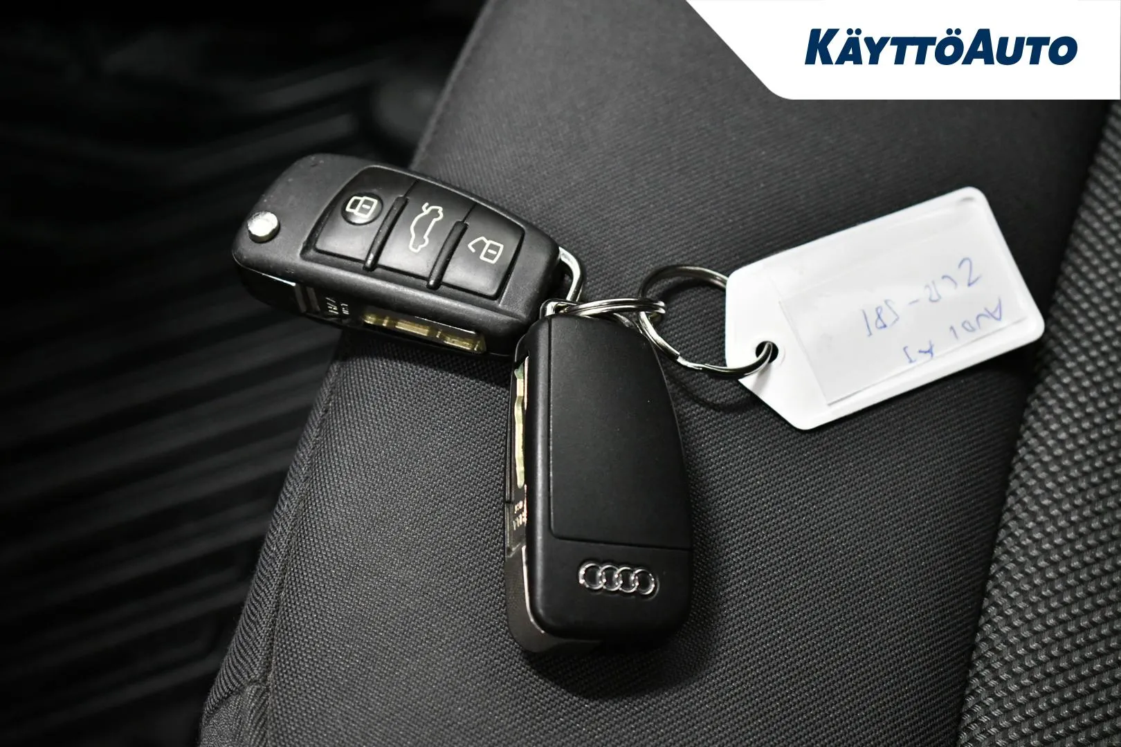 AUDI A3 ZLR-581 carousel image