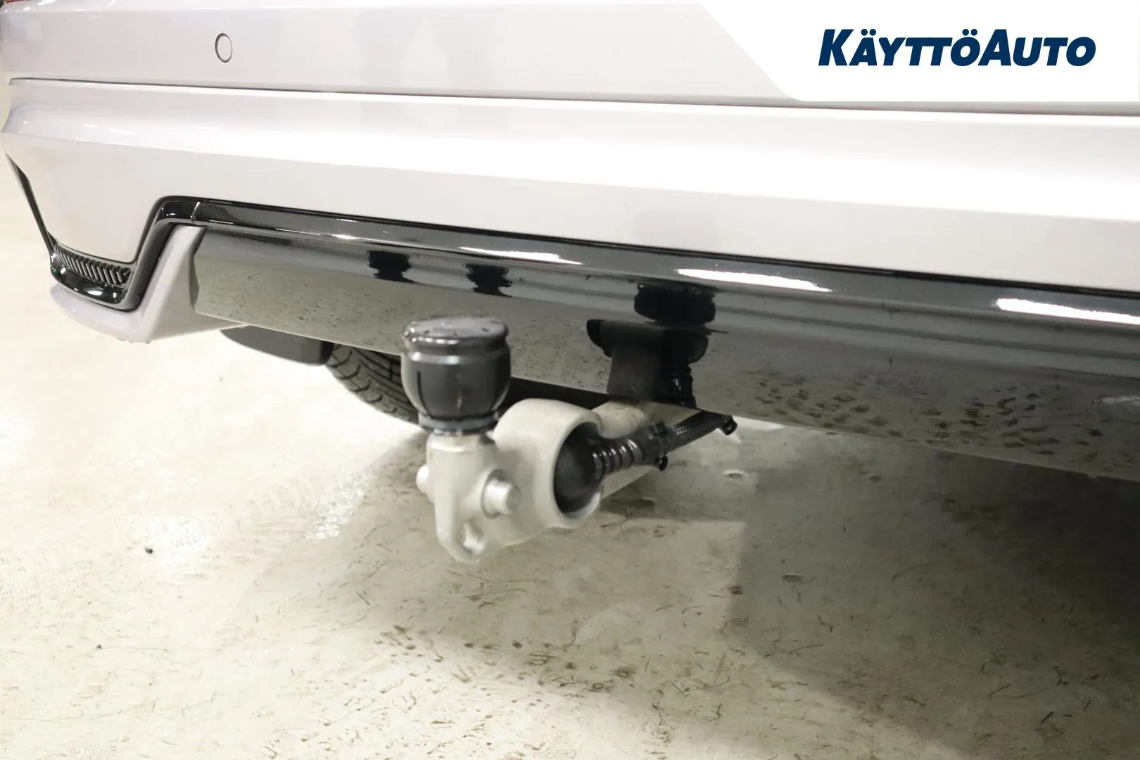 VOLVO XC60 ZPO-918 carousel image