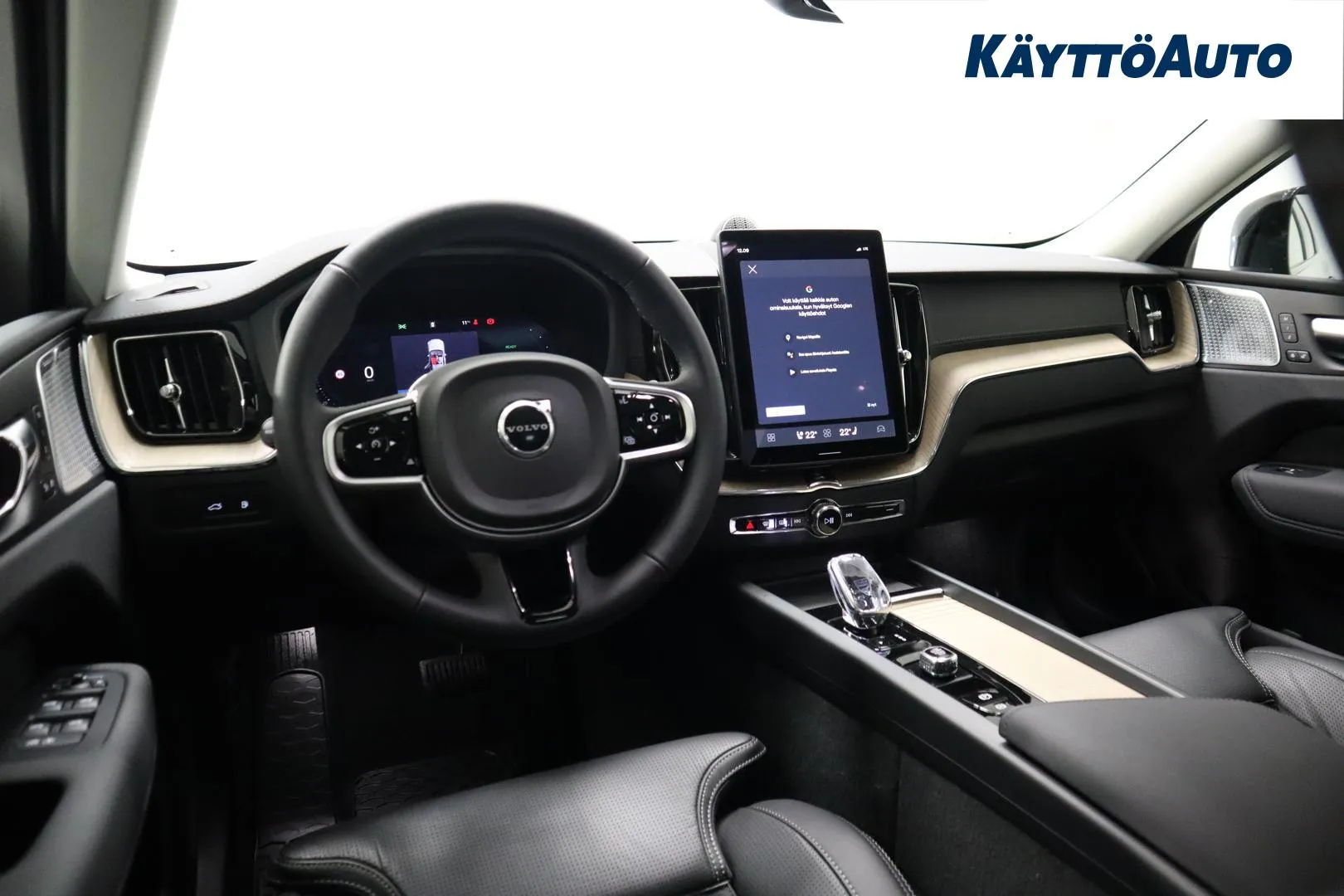 VOLVO XC60 ZPO-918 carousel image