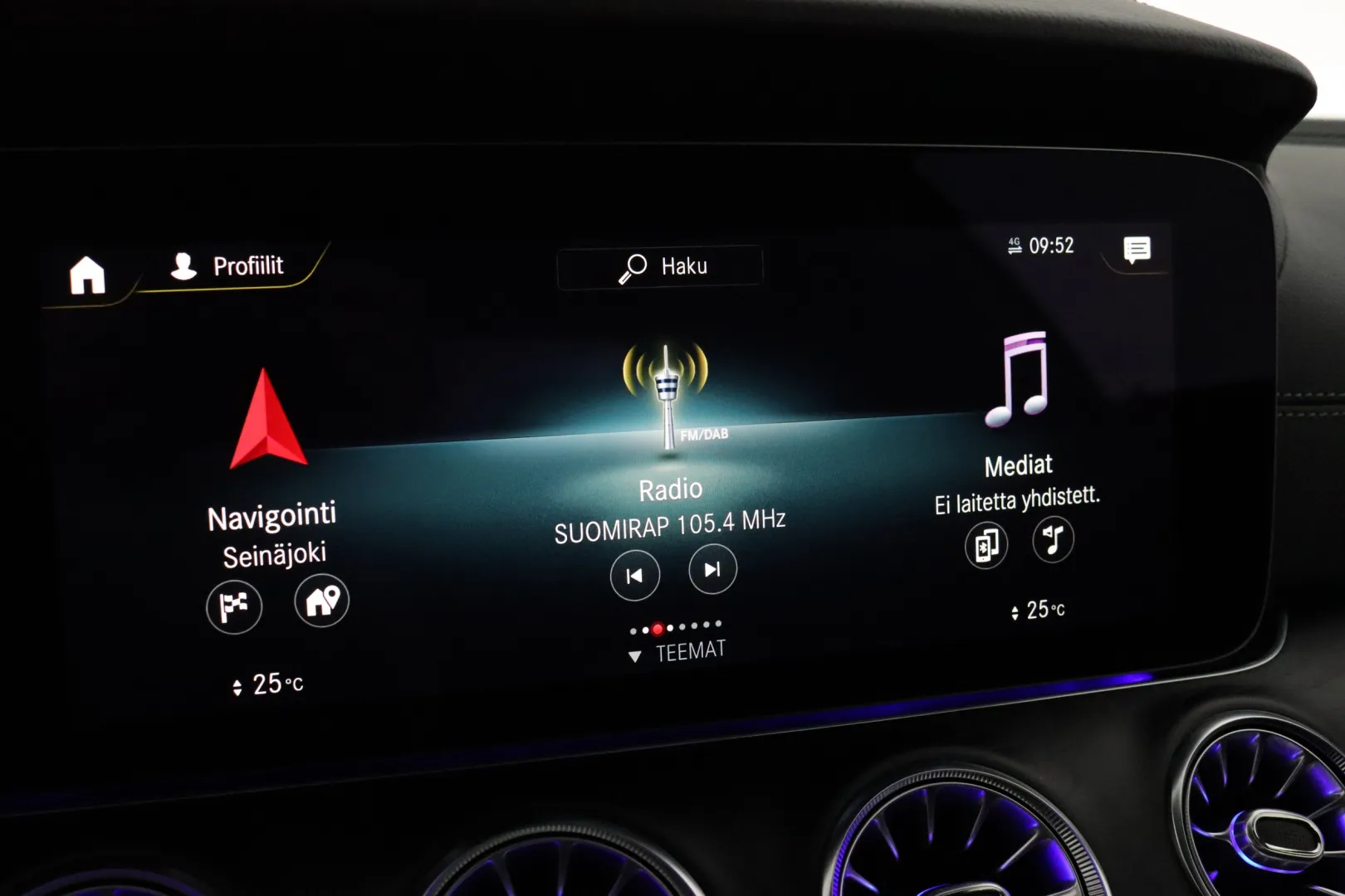 MERCEDES-BENZ E OZK-927 carousel image