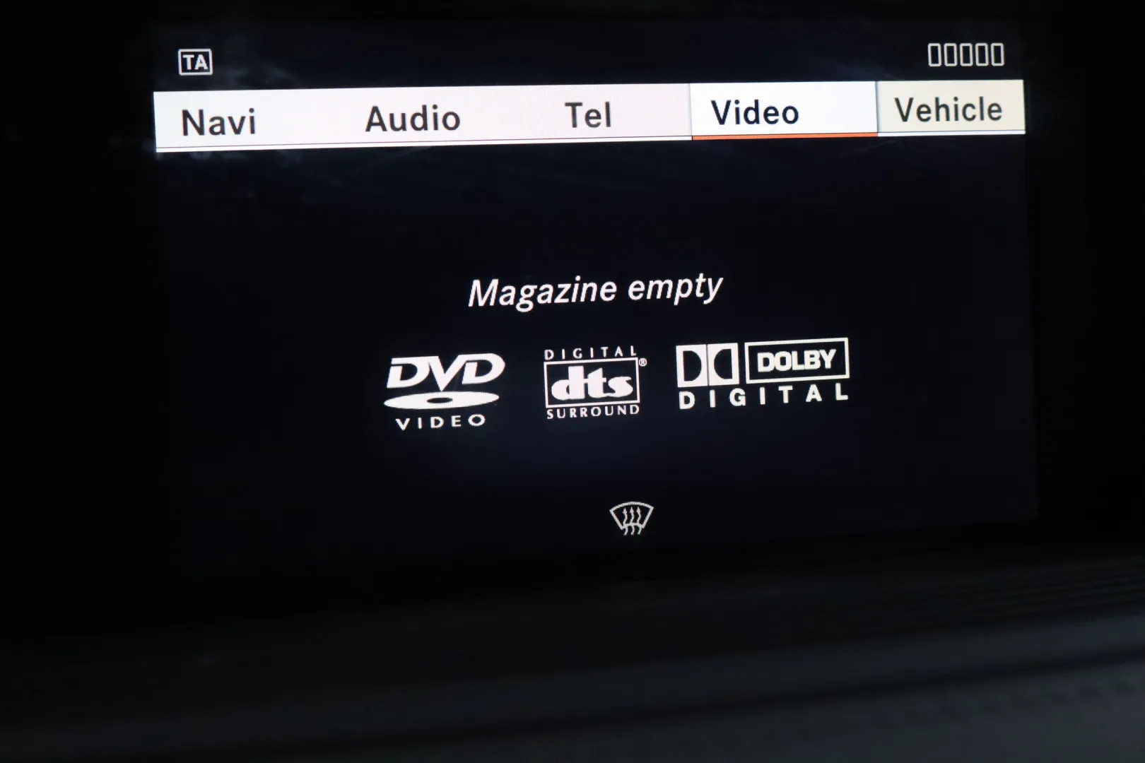 MERCEDES-BENZ CL NKI-432 carousel image