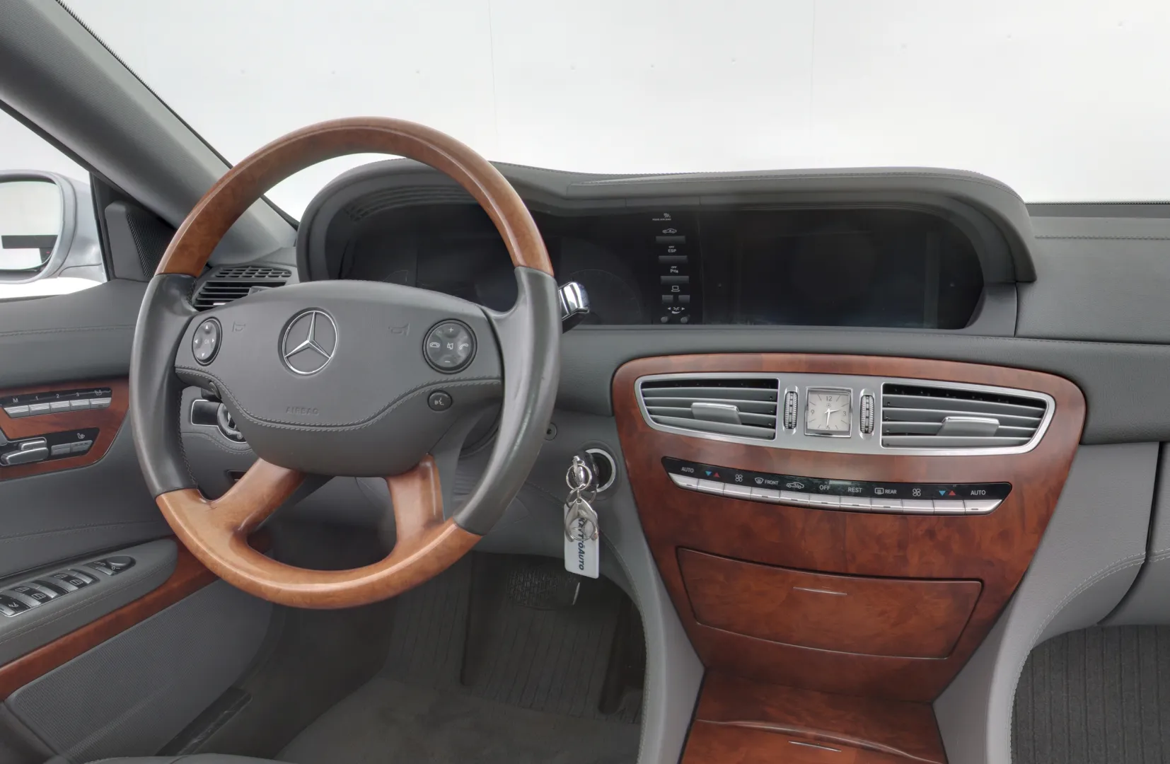 MERCEDES-BENZ CL NKI-432 carousel image