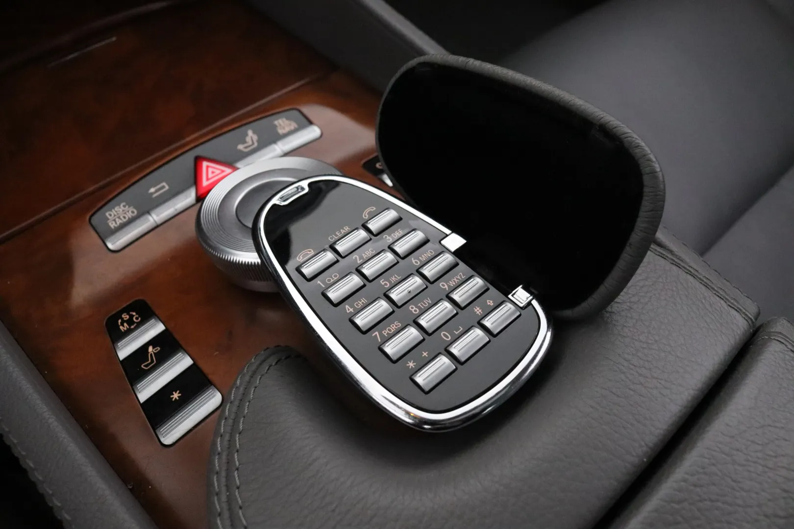 MERCEDES-BENZ CL NKI-432 carousel image