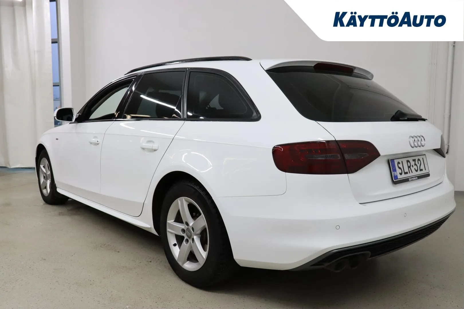 Audi A4 SLR-321 carousel image