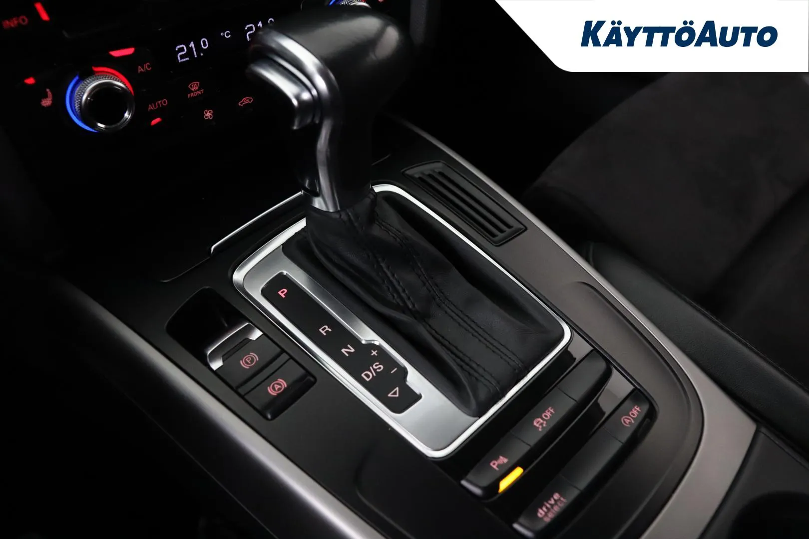 Audi A4 SLR-321 carousel image