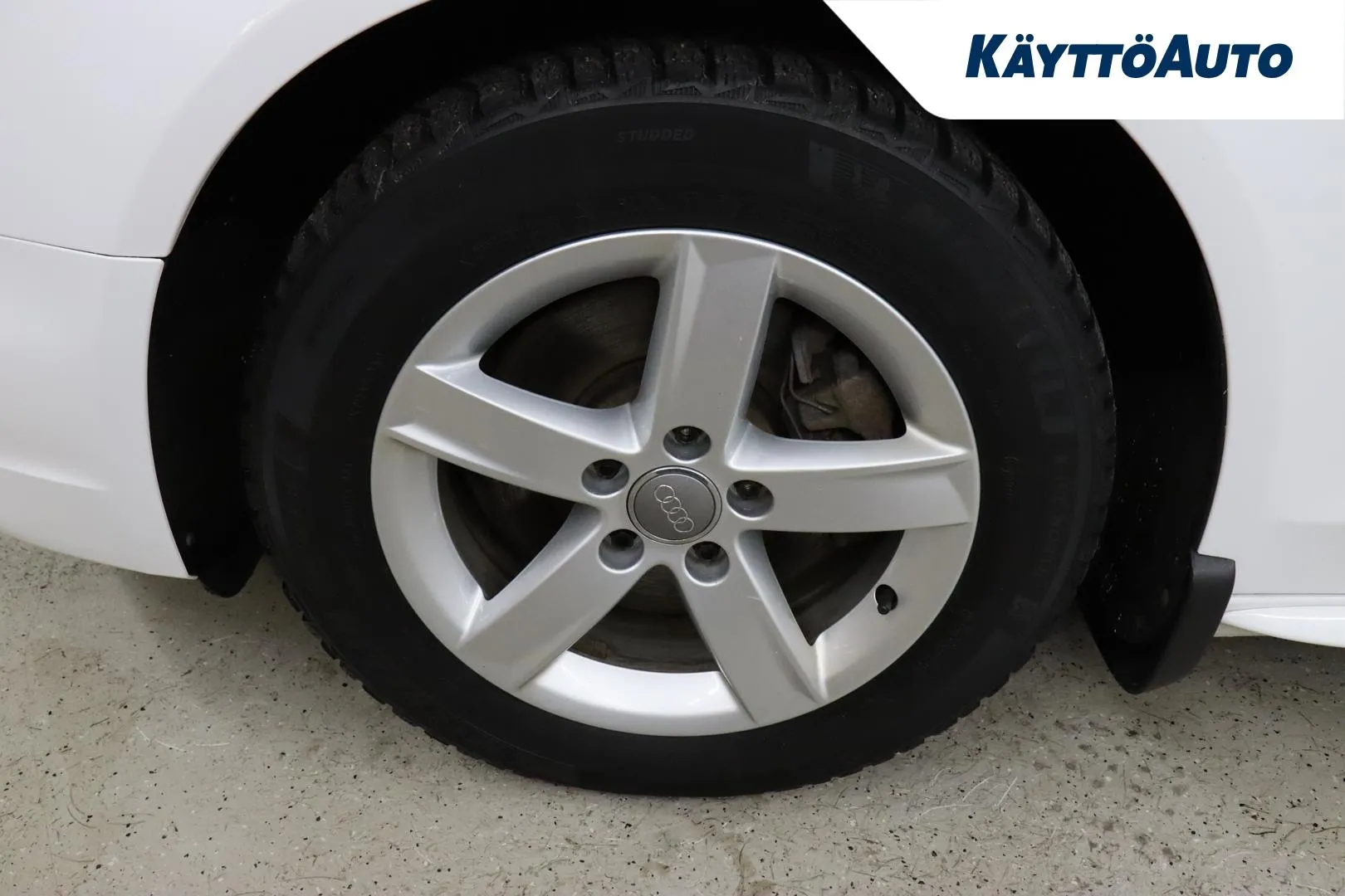 Audi A4 SLR-321 carousel image