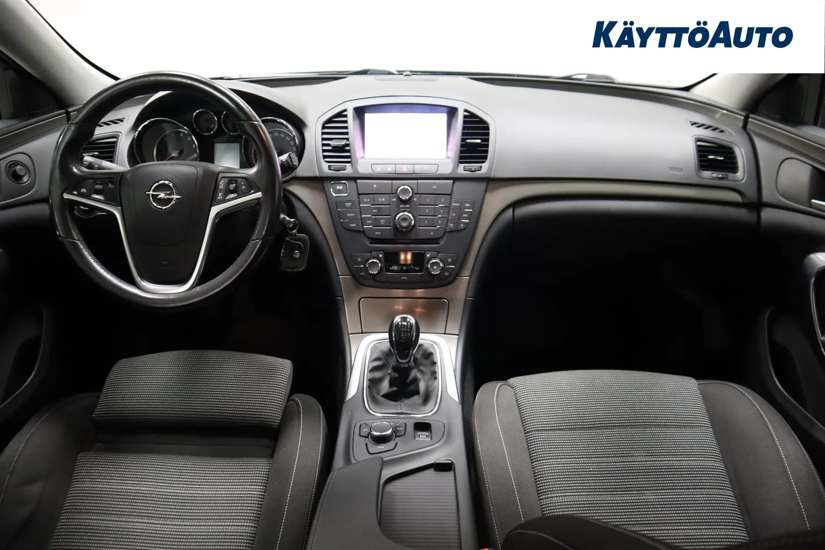 OPEL Insignia YVZ-605 carousel image