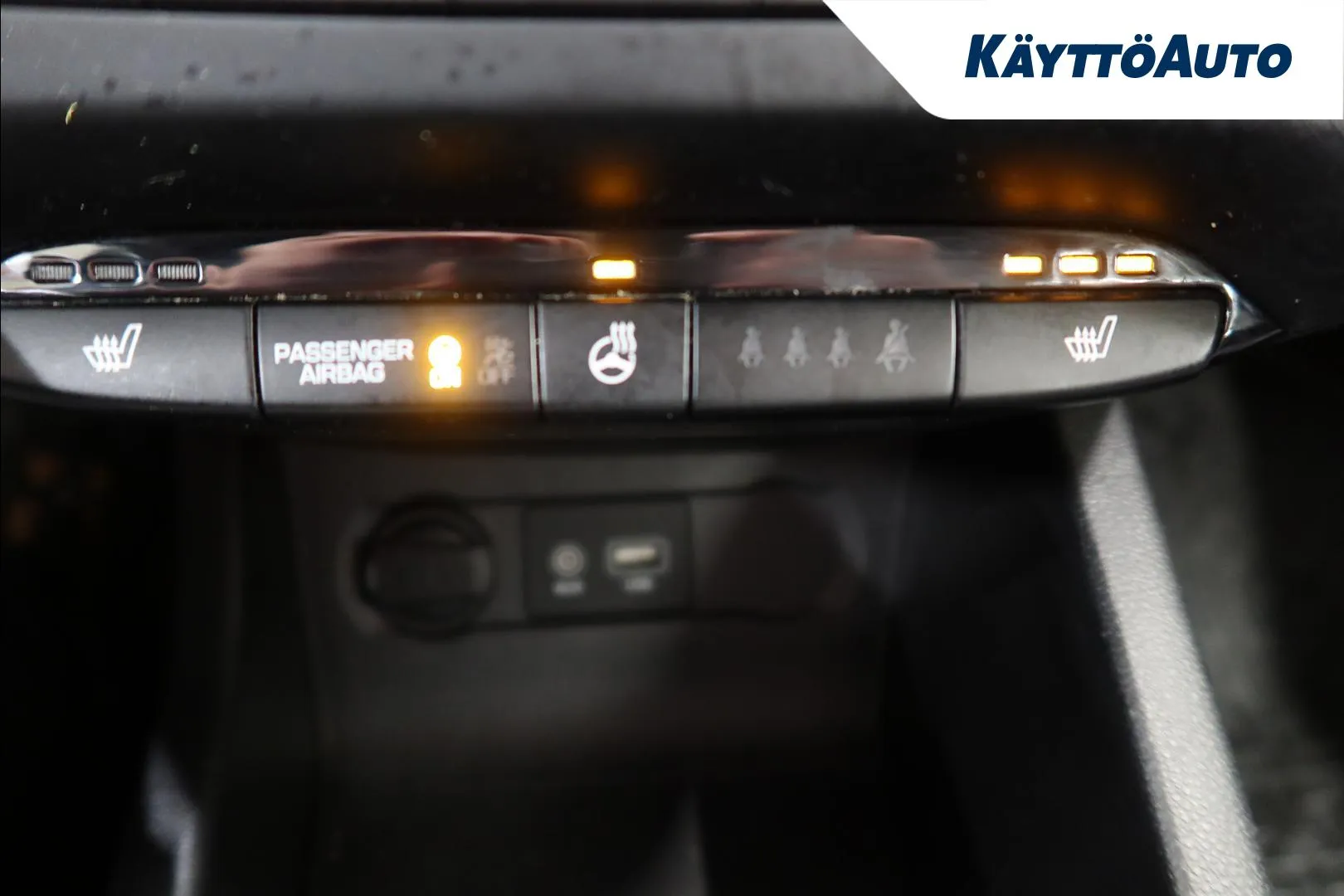 Hyundai i20 5d LON-826 carousel image