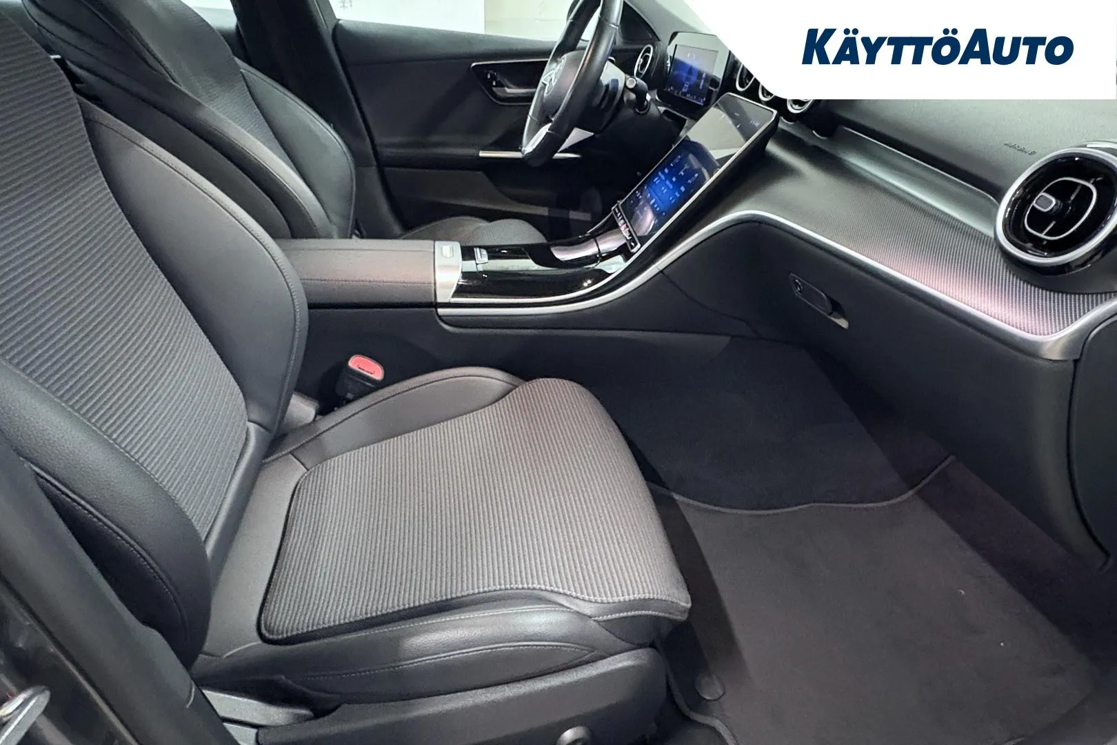 MERCEDES-BENZ C KUZ-245 carousel image