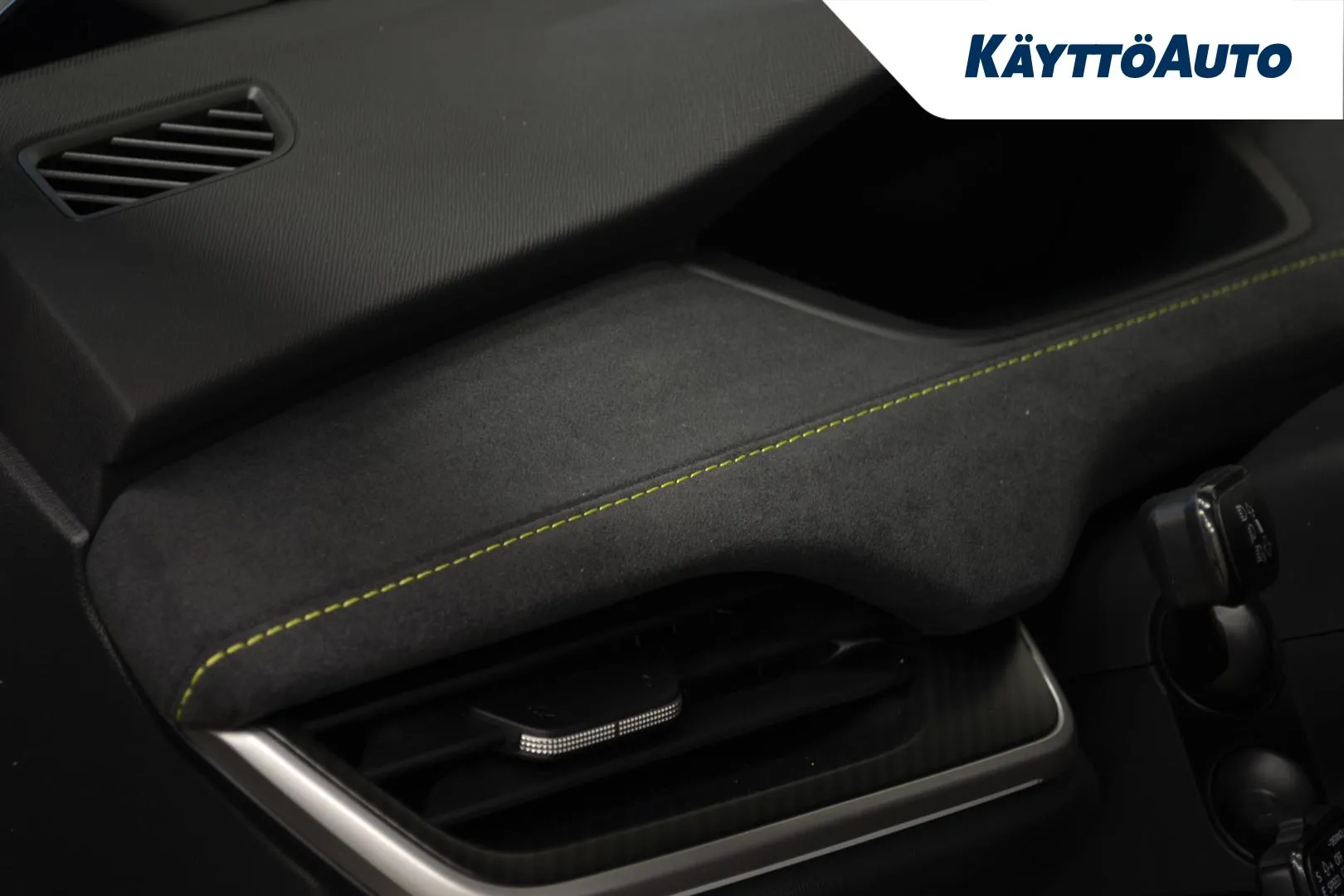 Skoda Elroq LTM-161 carousel image