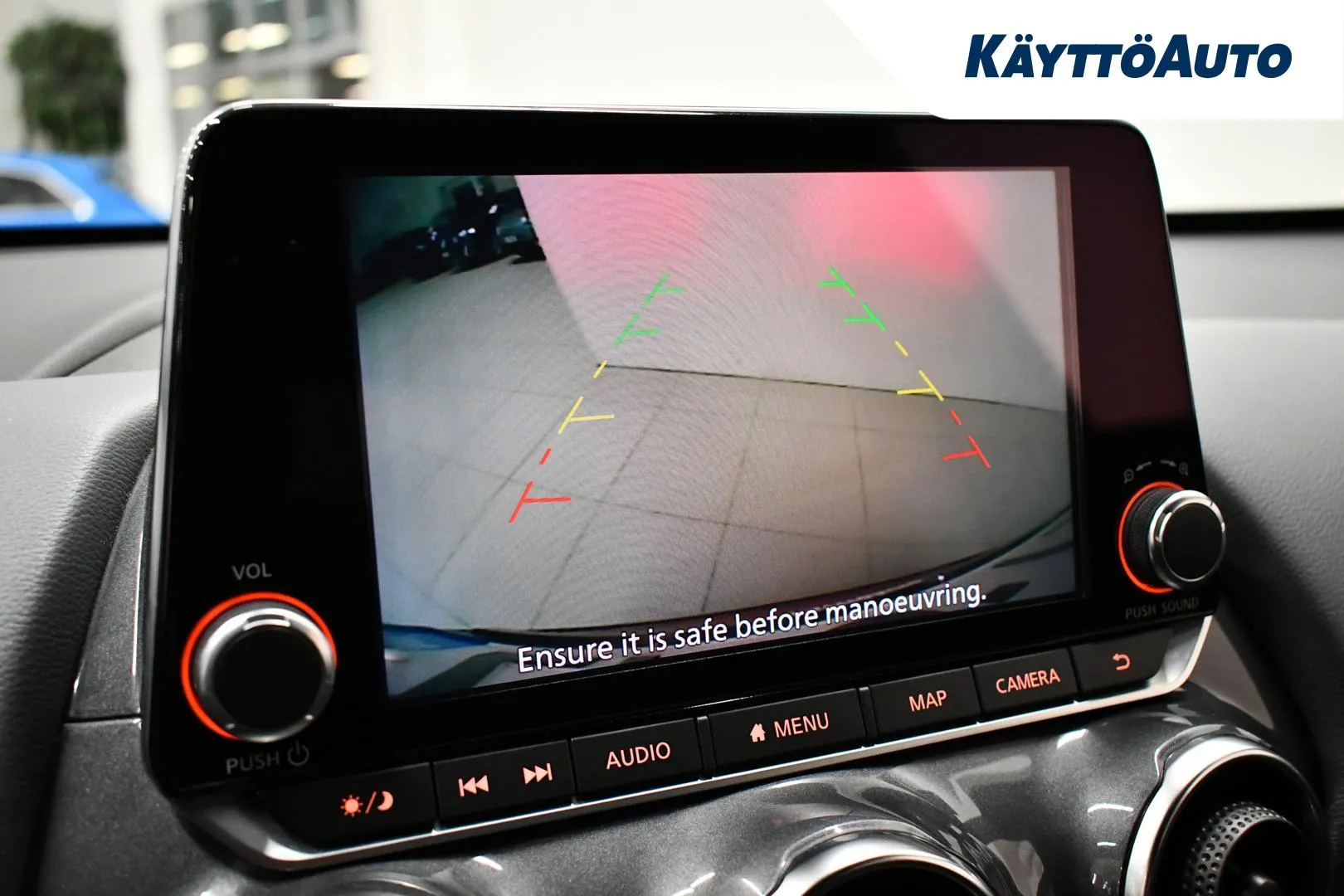 NISSAN Juke ZMU-194 carousel image