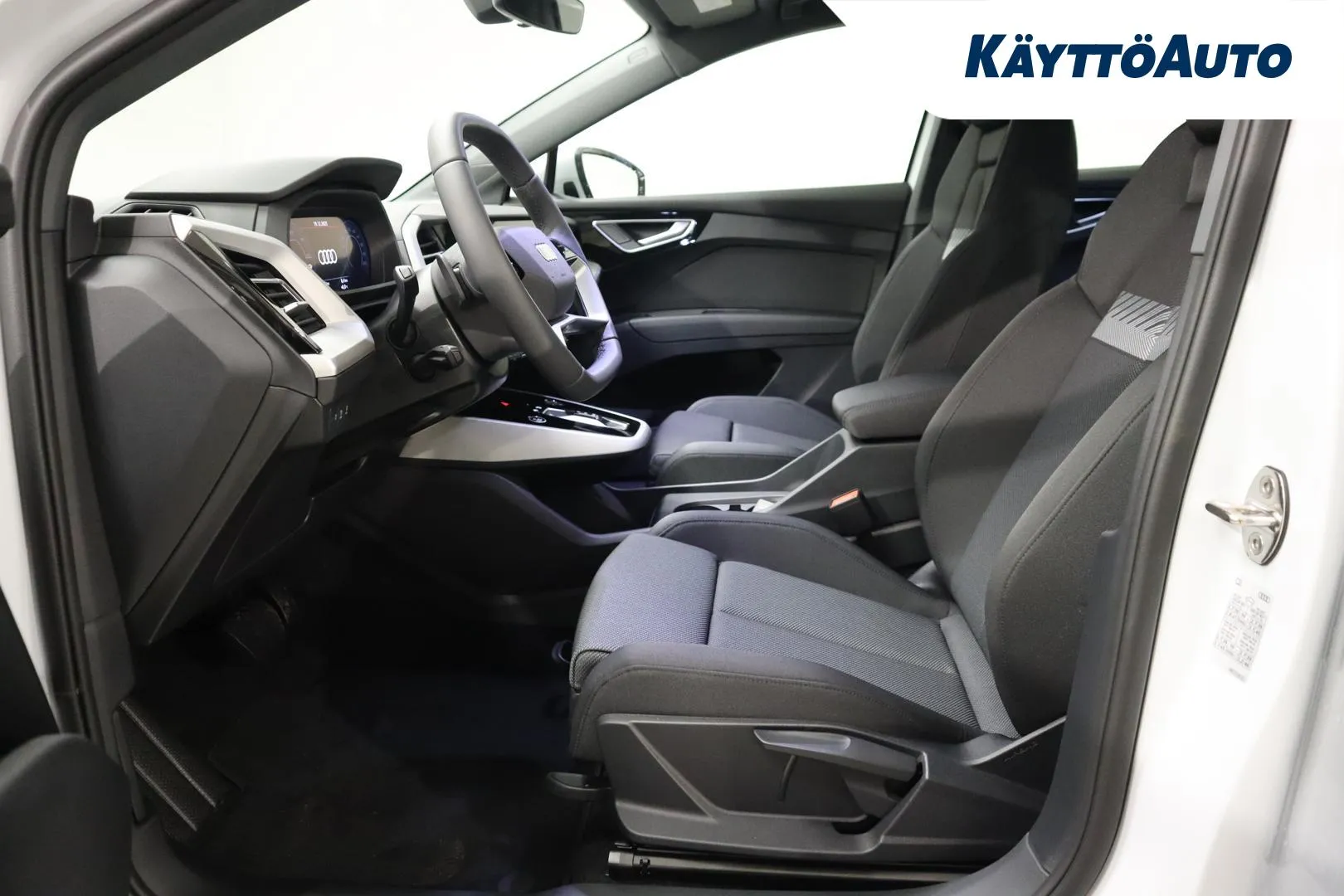 Audi Q4 e-tron NOG-218 carousel image