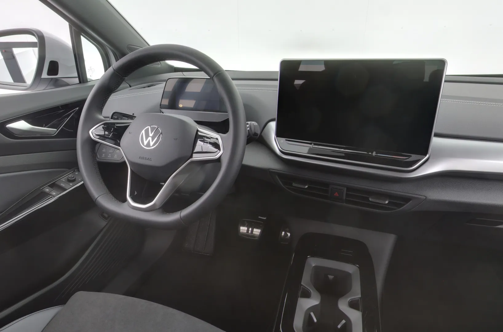 Volkswagen ID.4 NOJ-673 carousel image