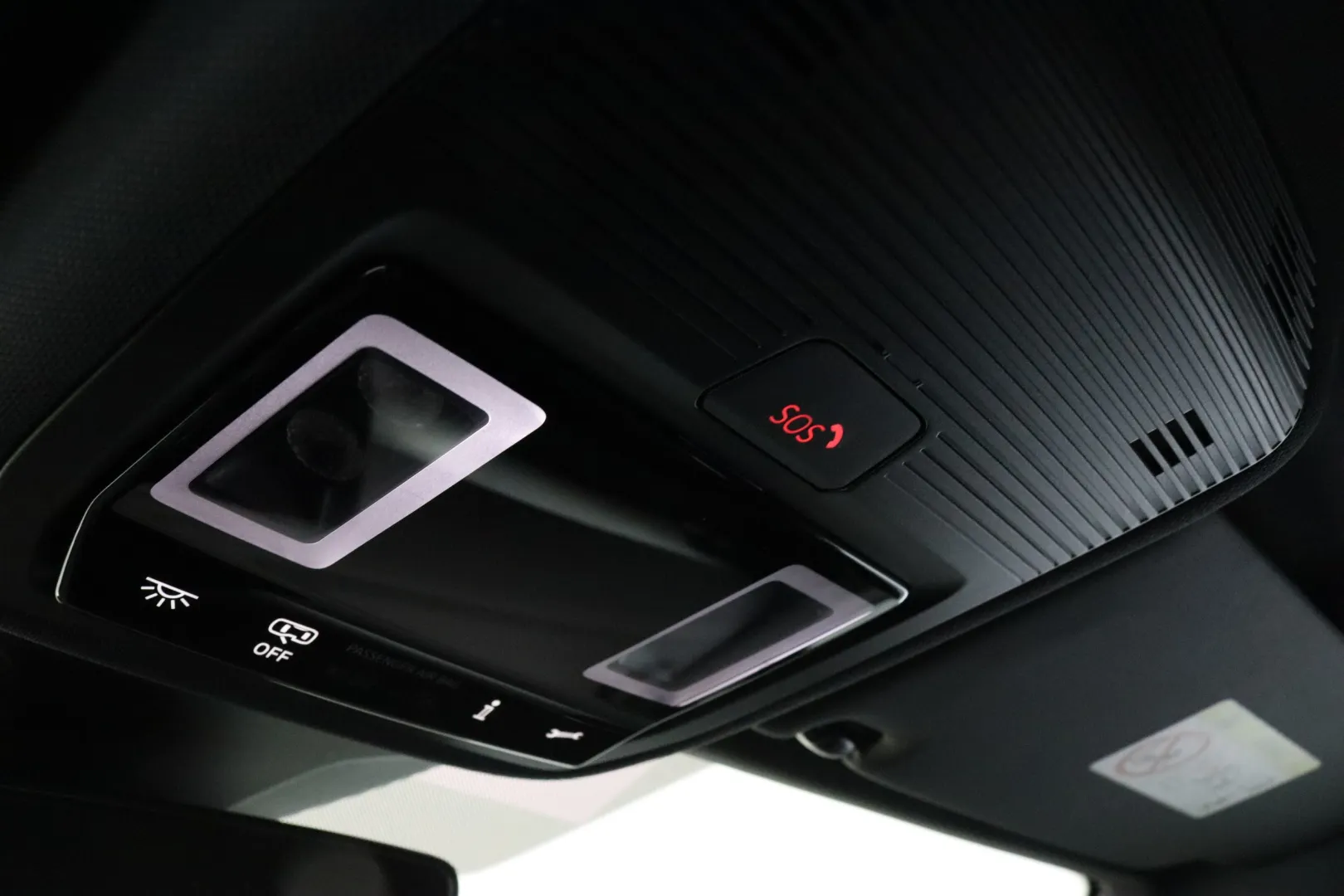 Volkswagen ID.4 NOJ-673 carousel image