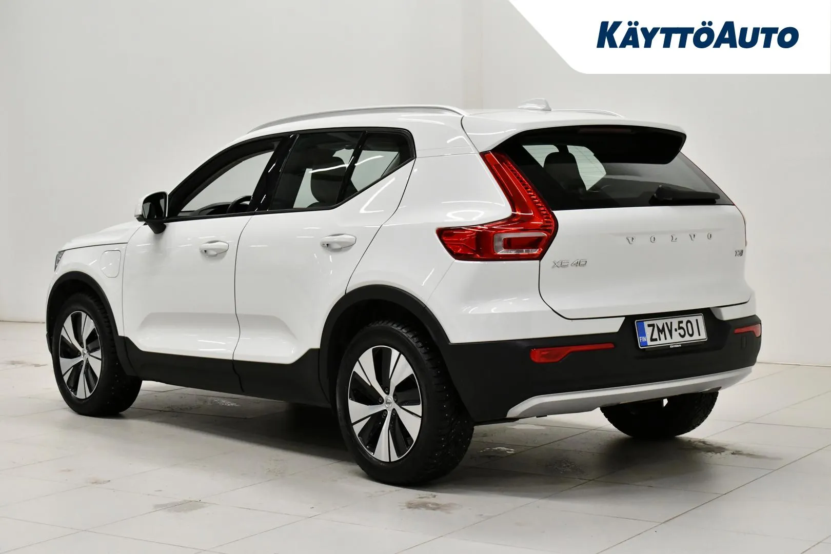 VOLVO XC40 ZMV-501 carousel image