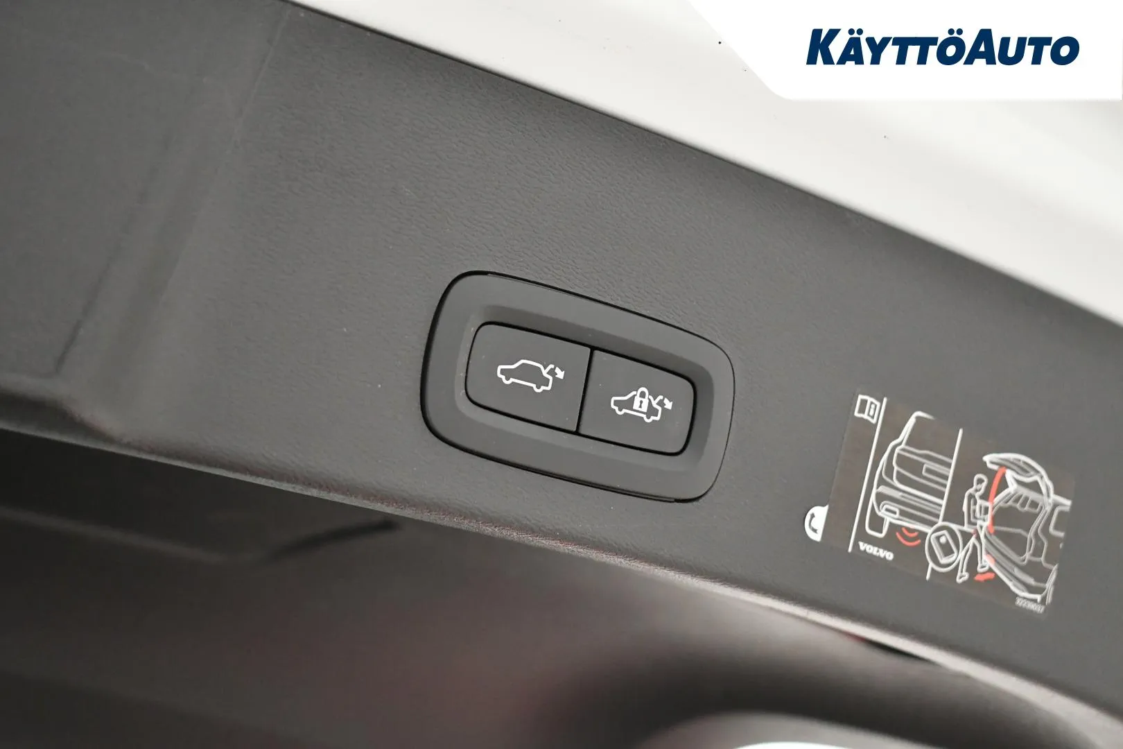 VOLVO XC40 ZMV-501 carousel image