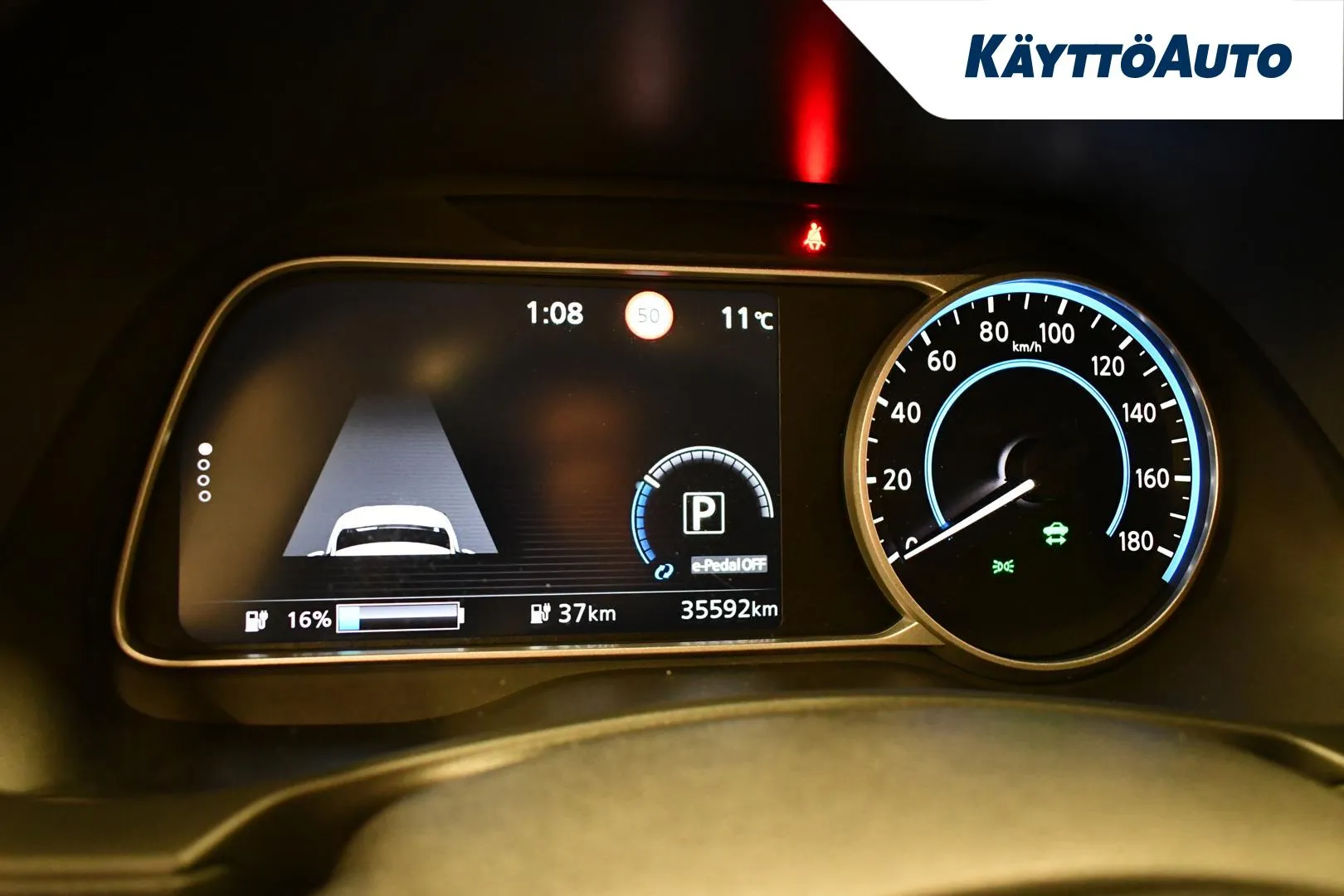 NISSAN Leaf RUR-637 carousel image