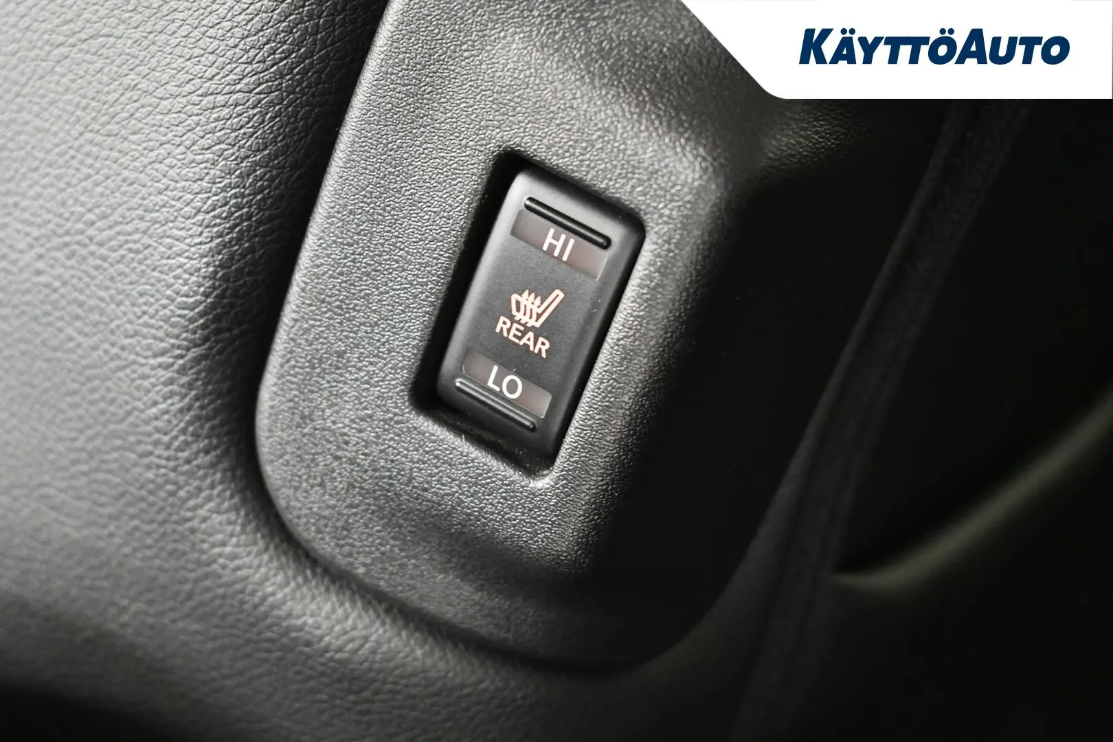 NISSAN Leaf RUR-637 carousel image