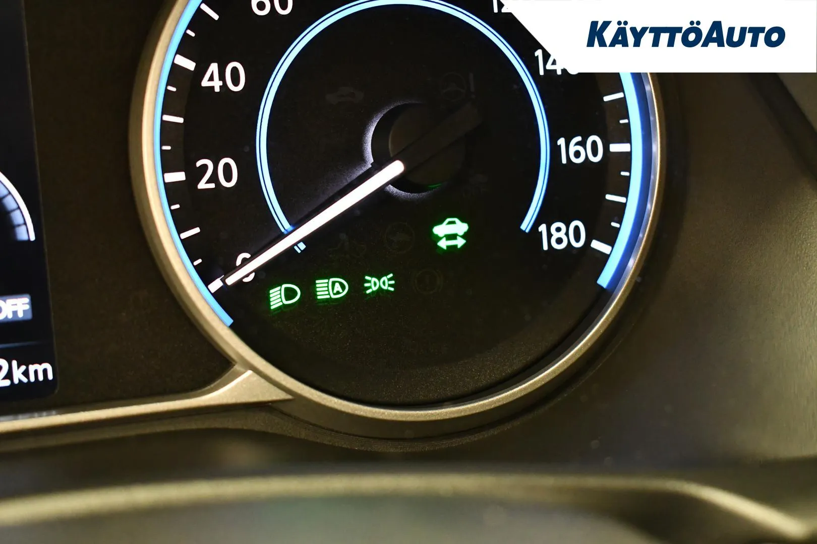 NISSAN Leaf RUR-637 carousel image