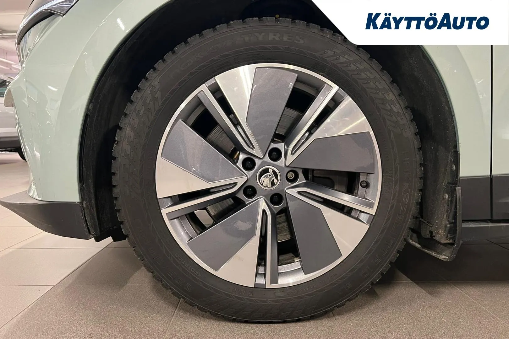 SKODA Enyaq FOV-454 carousel image