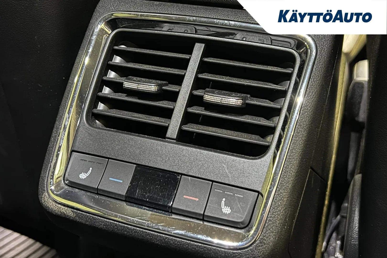 SKODA Enyaq FOV-454 carousel image