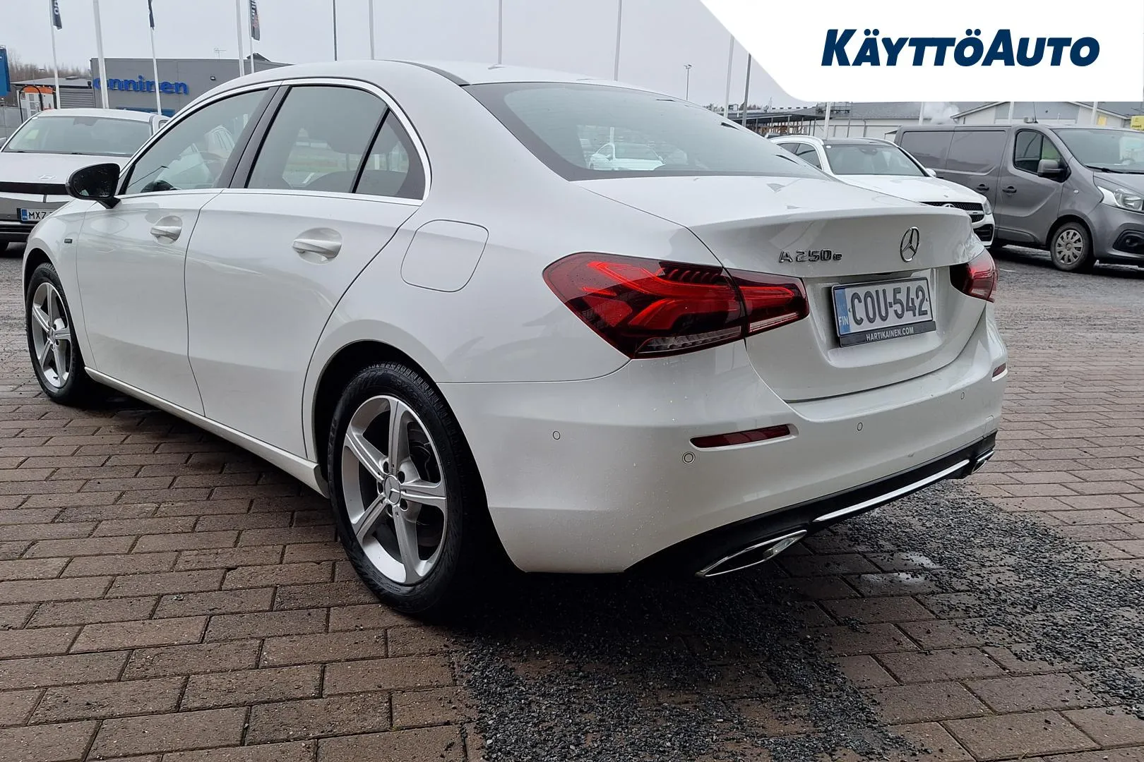 MERCEDES-BENZ A COU-542 carousel image