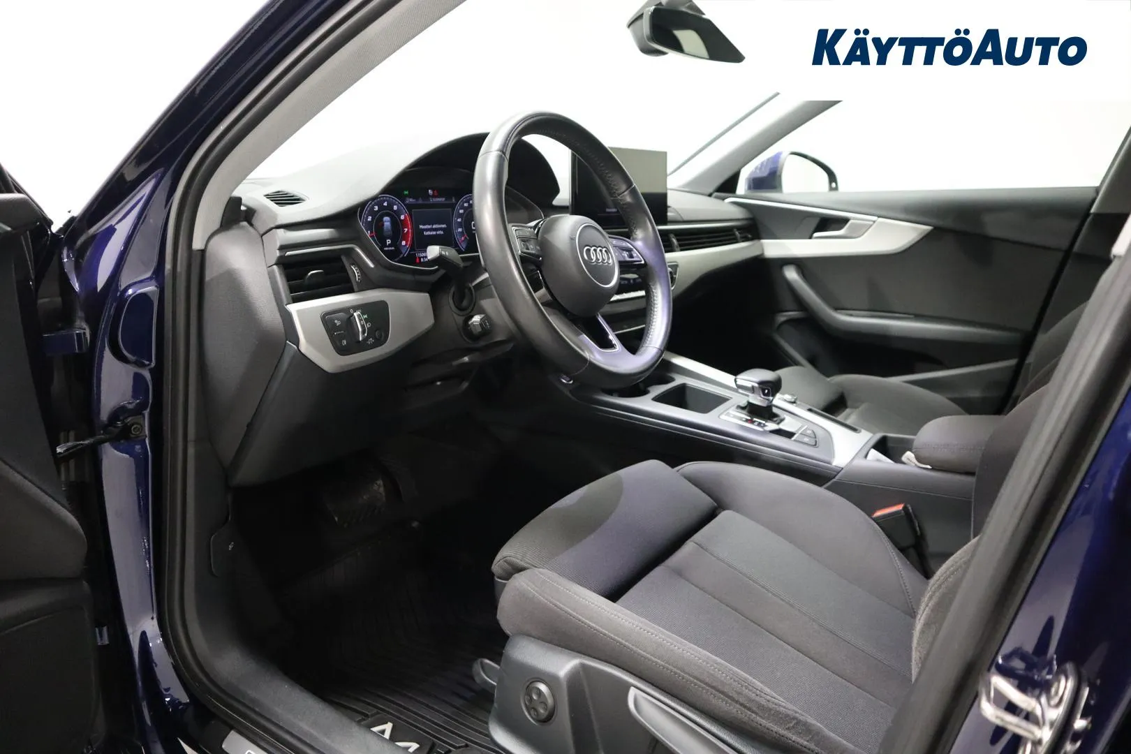 AUDI A4 FRV-797 carousel image