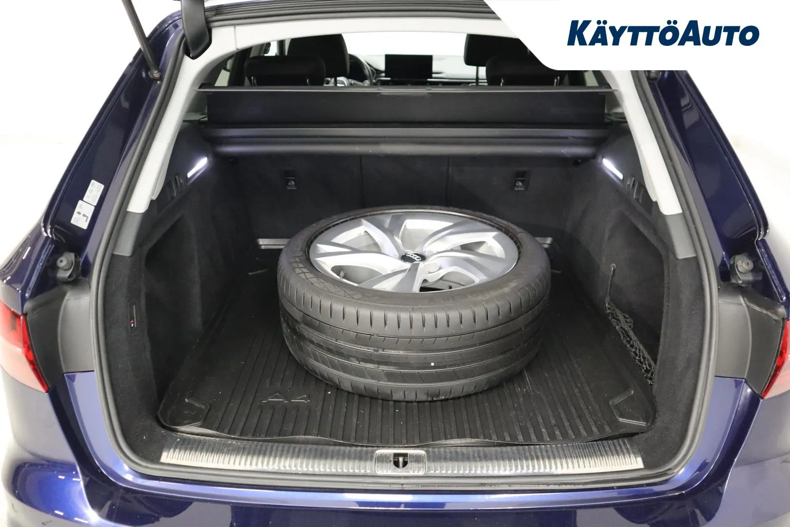 AUDI A4 FRV-797 carousel image