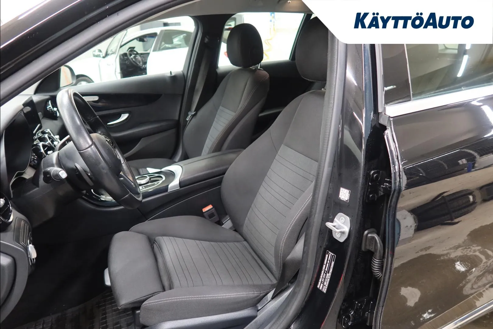 Mercedes-Benz C ERE-252 carousel image