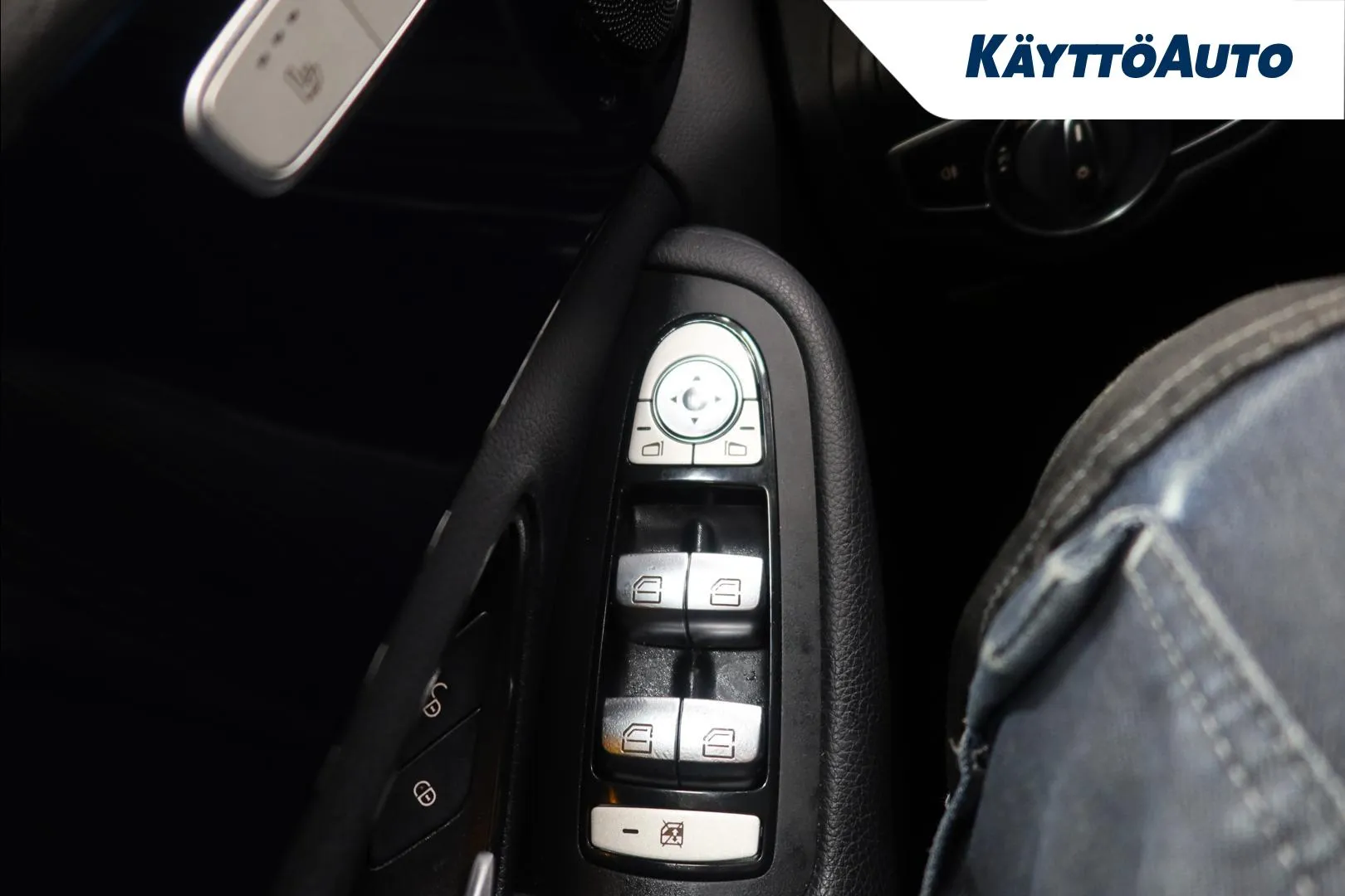 Mercedes-Benz C ERE-252 carousel image