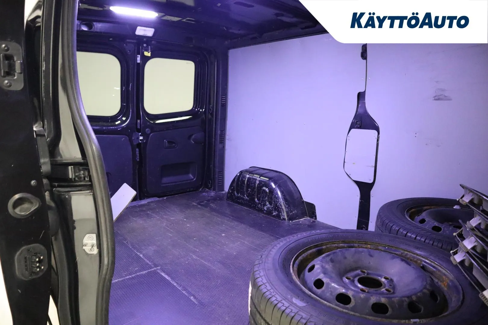 Renault Trafic JLG-744 carousel image