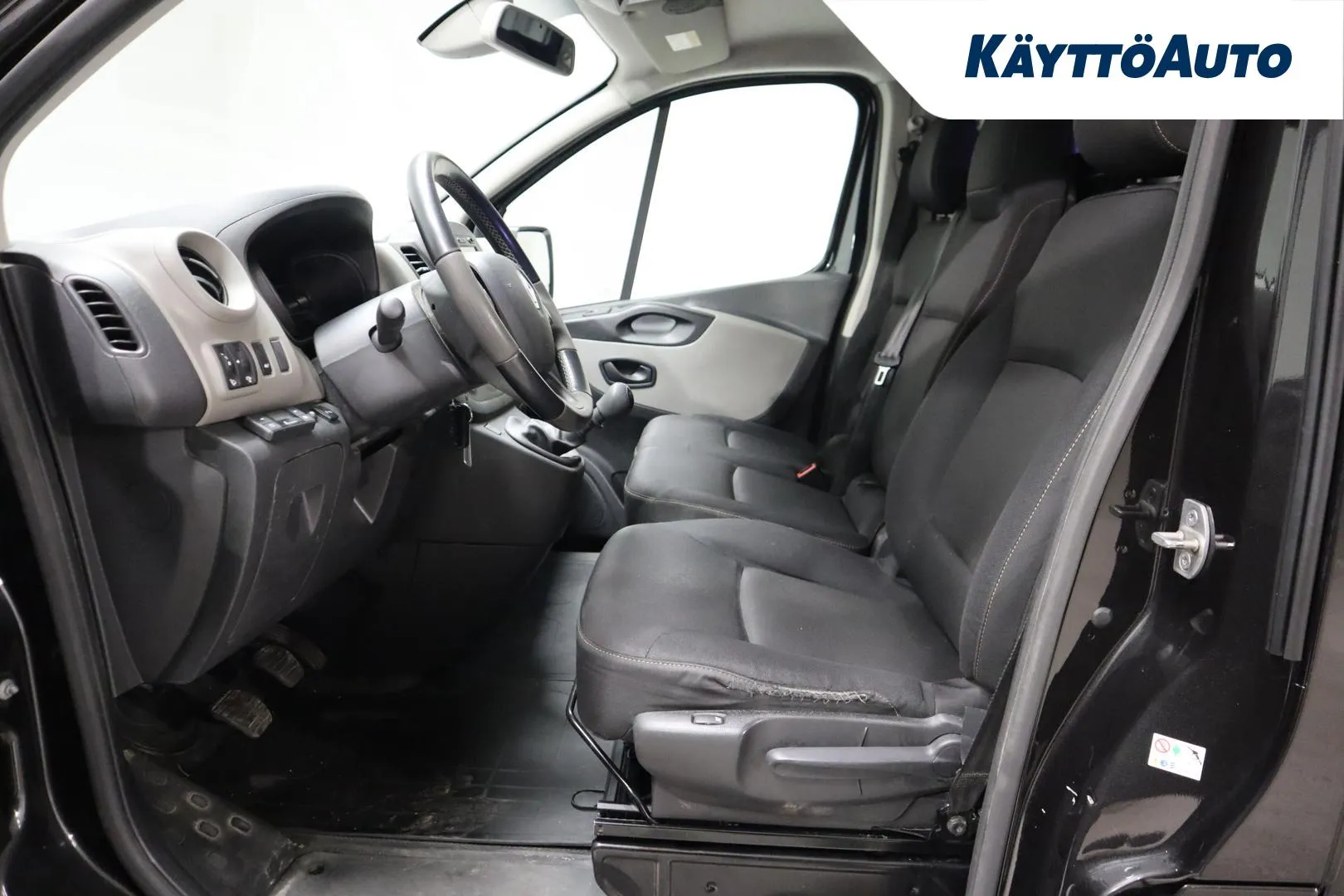 Renault Trafic JLG-744 carousel image