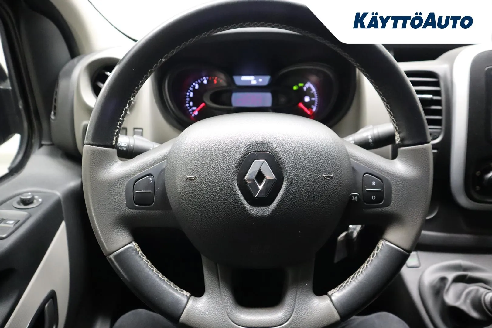 Renault Trafic JLG-744 carousel image