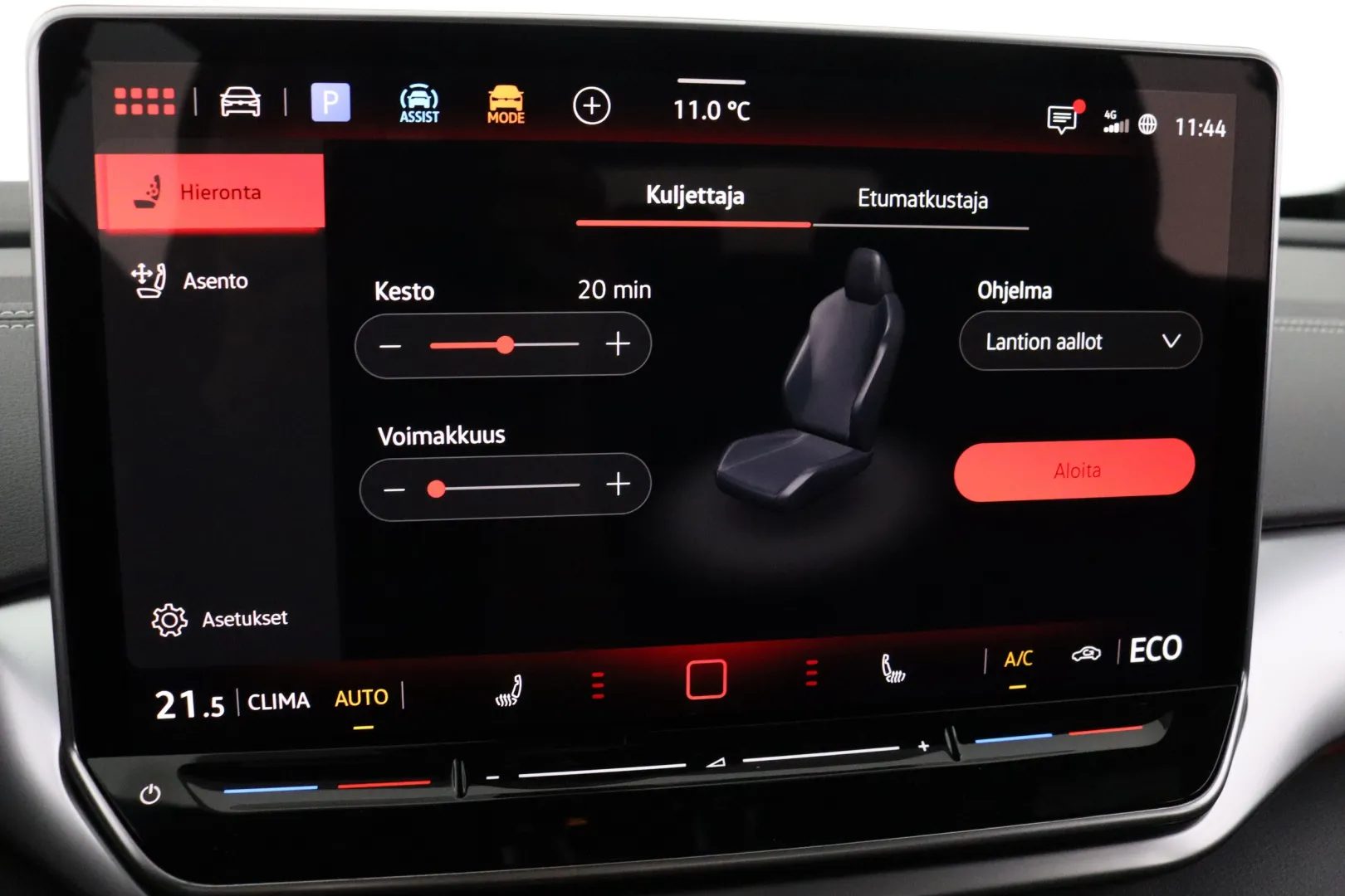 Volkswagen ID.4 NOJ-663 carousel image