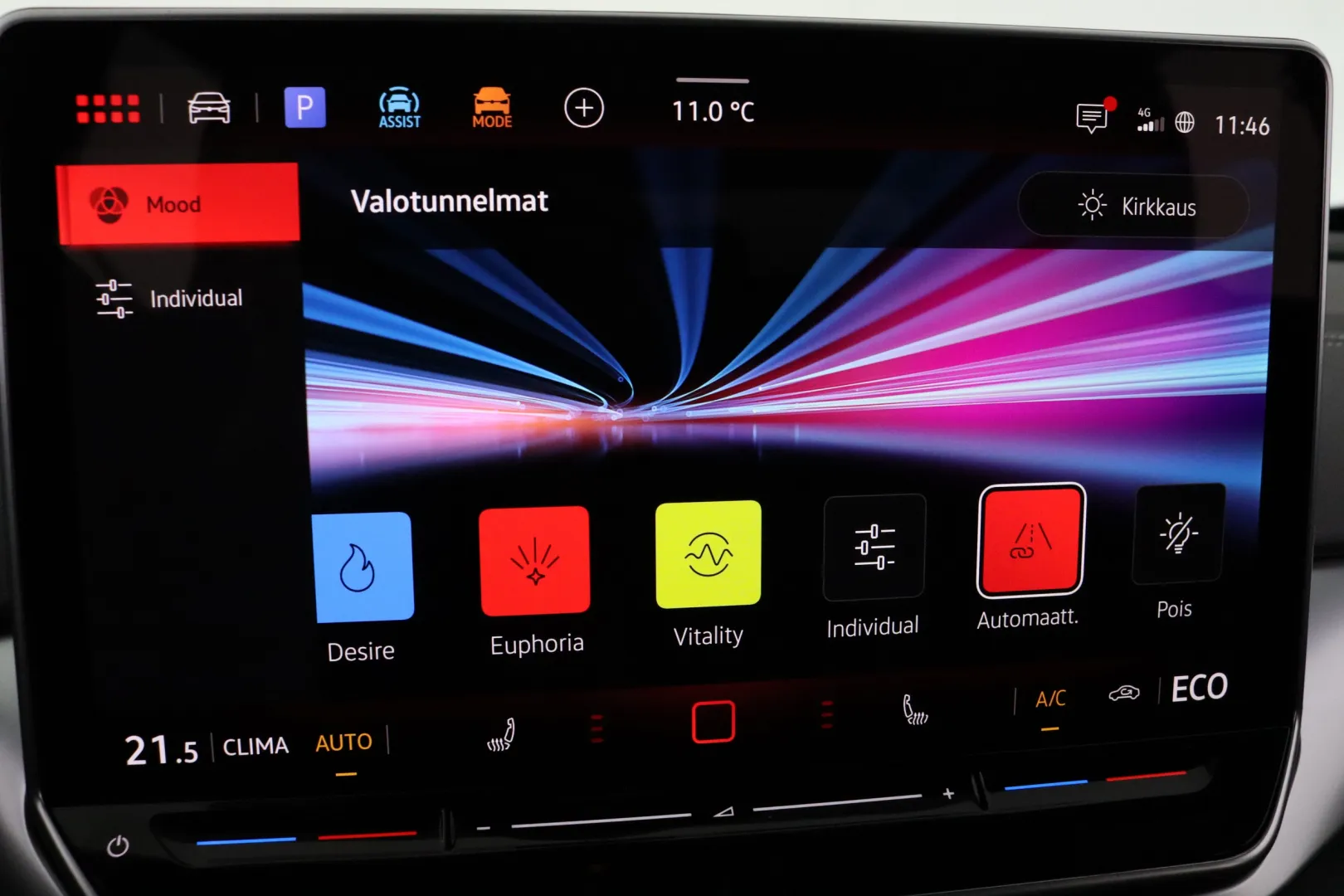 Volkswagen ID.4 NOJ-663 carousel image